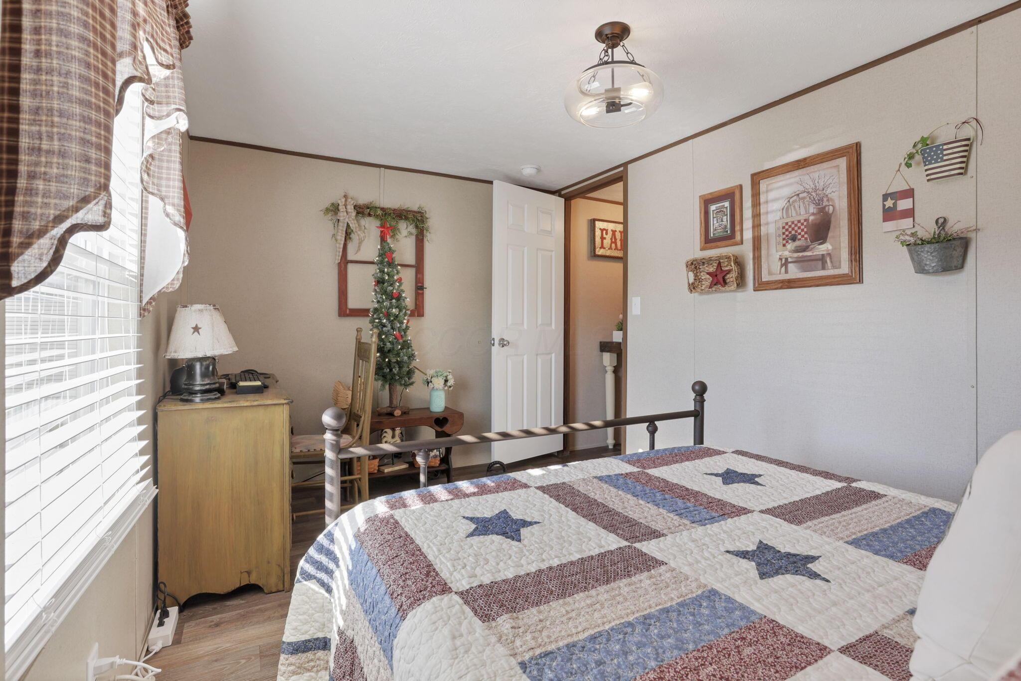 107 Greenbriar Lane W, Lot 4, Hebron Unit: Lot 4