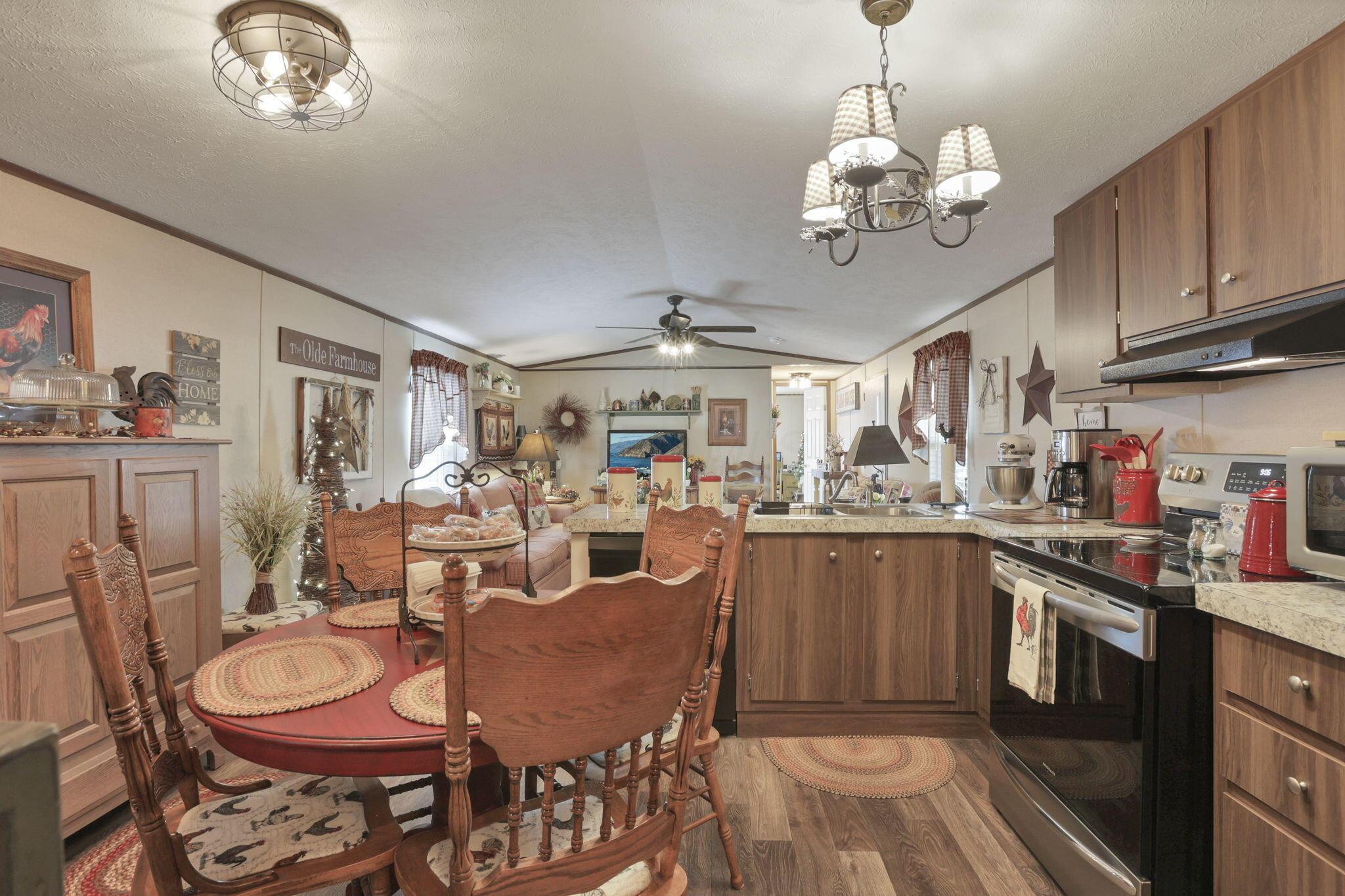 107 Greenbriar Lane W, Lot 4, Hebron Unit: Lot 4