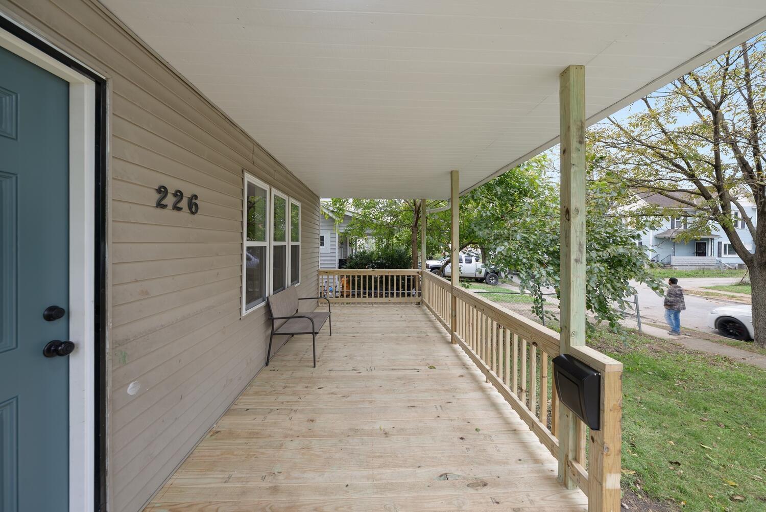 226 Clarendon Avenue, Columbus