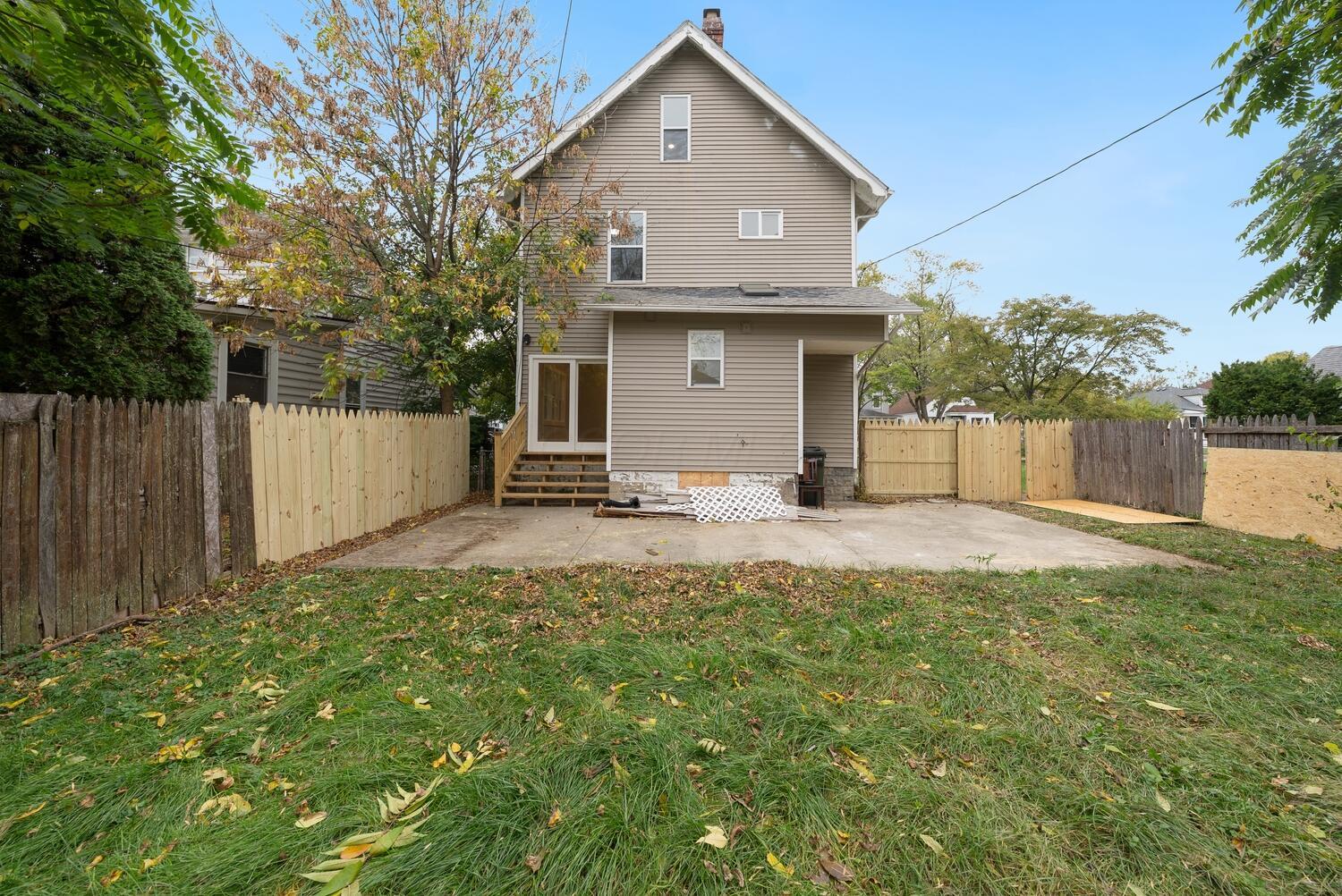 226 Clarendon Avenue, Columbus