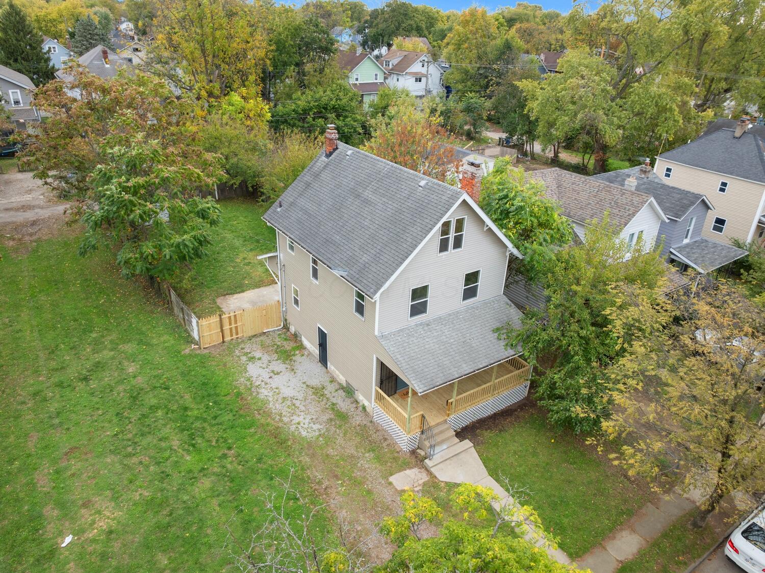 226 Clarendon Avenue, Columbus