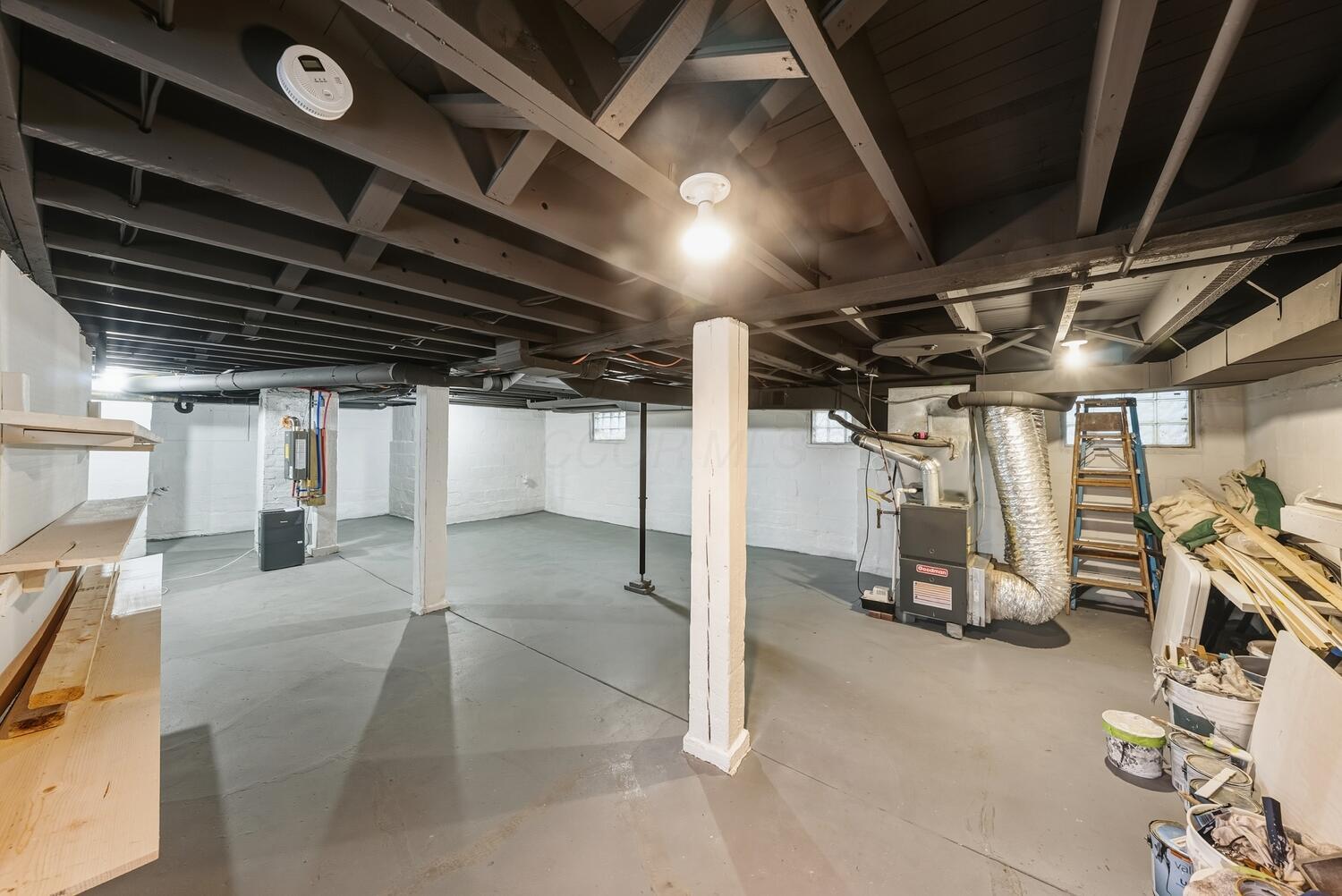 226 Clarendon Avenue, Columbus