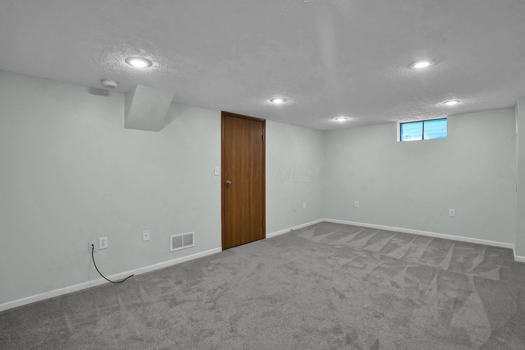 3880 Maidens Larne Drive, Columbus