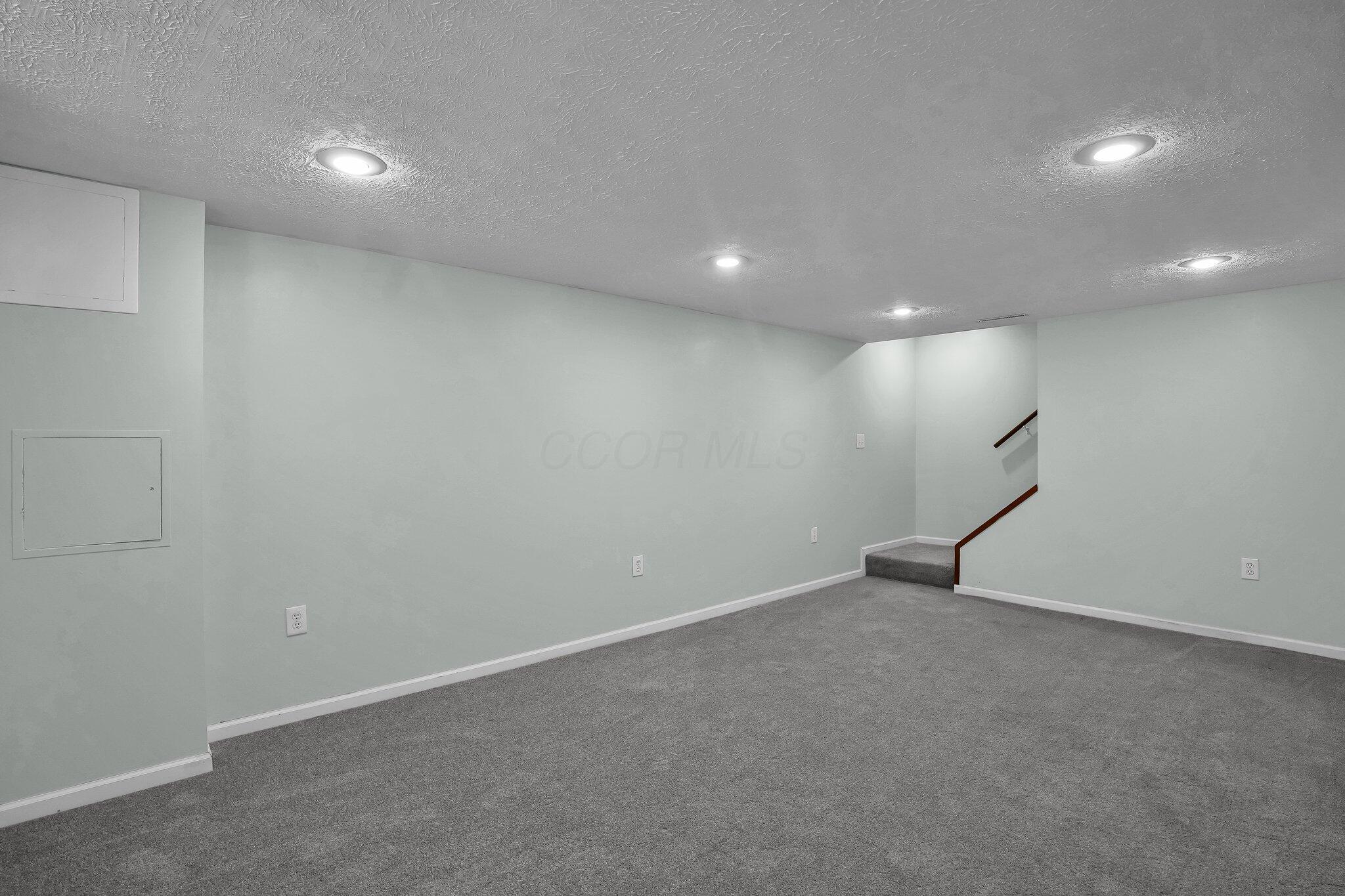 3880 Maidens Larne Drive, Columbus