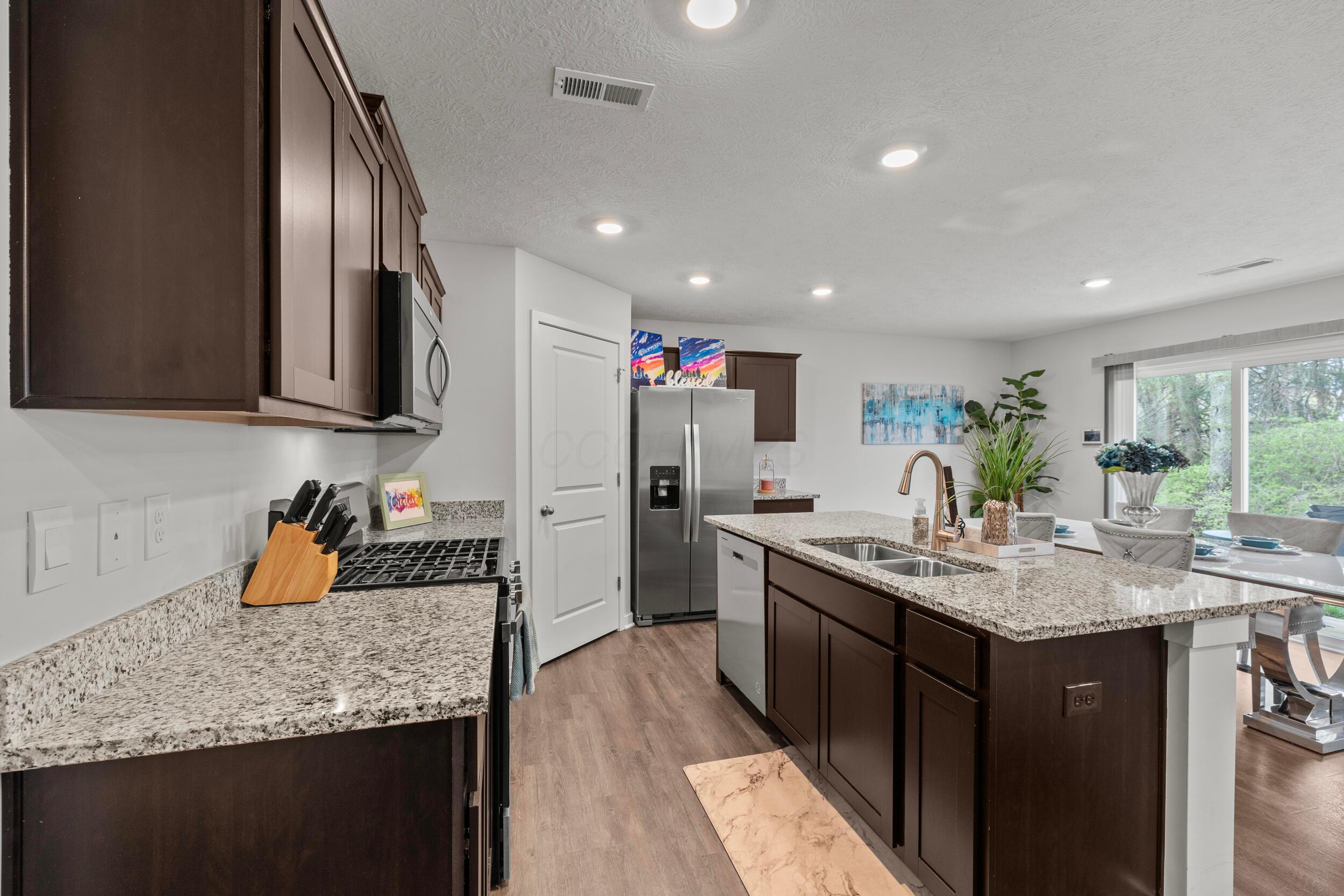 5969 Hollett Drive S