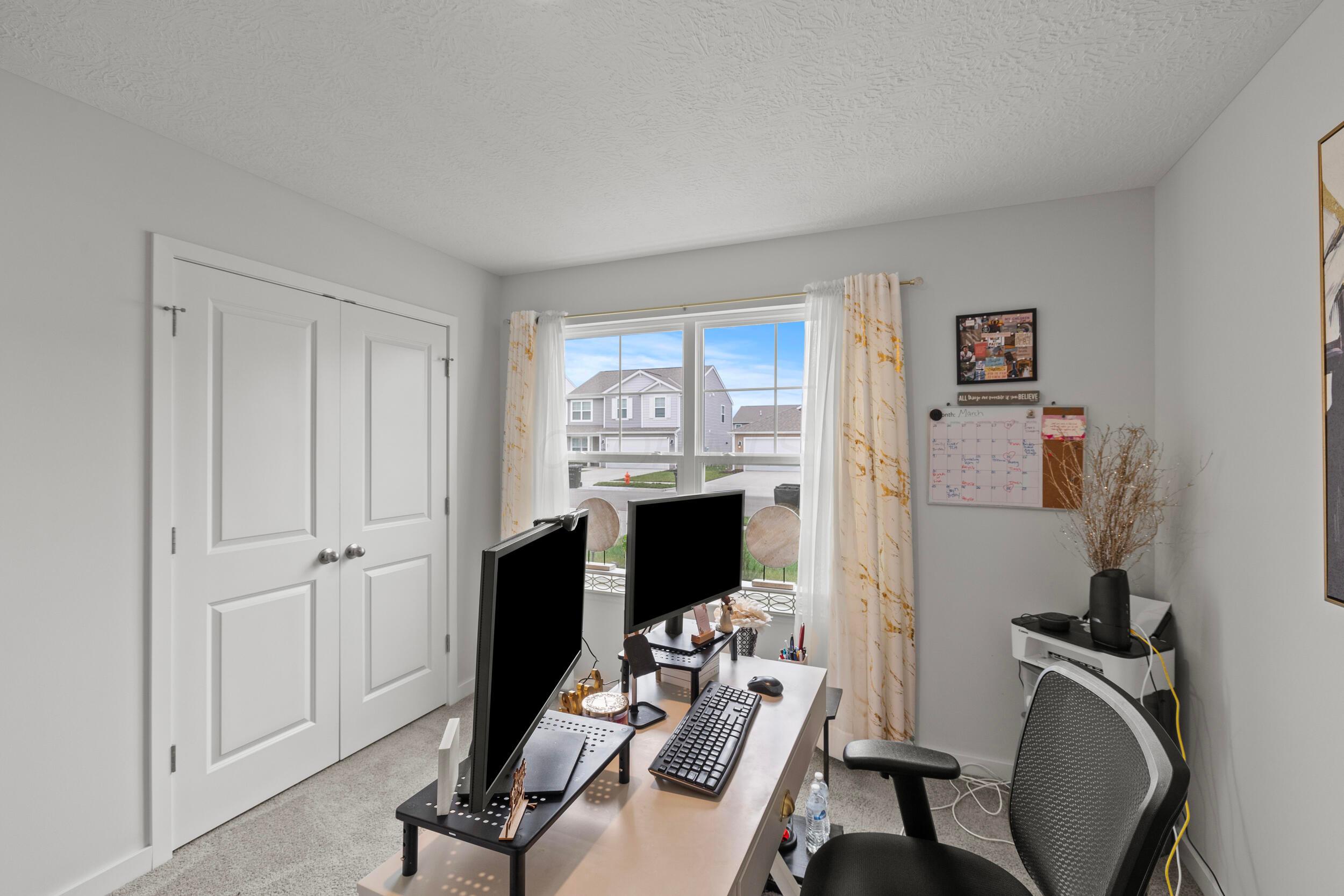 5969 Hollett Drive S