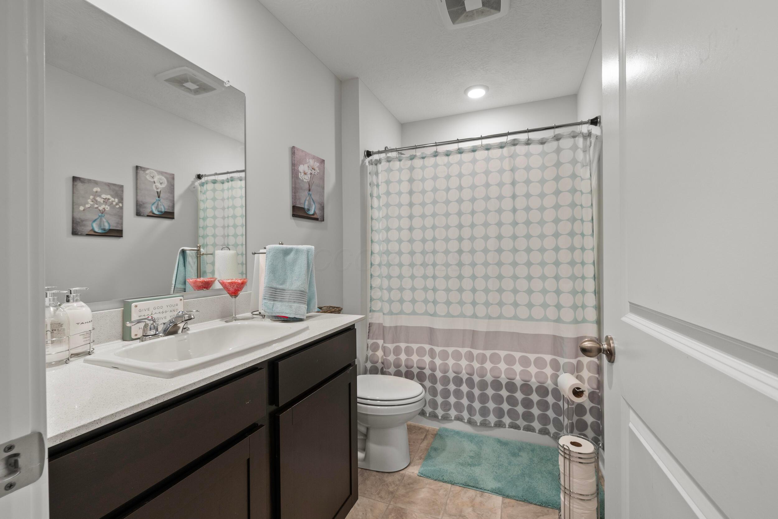 5969 Hollett Drive S