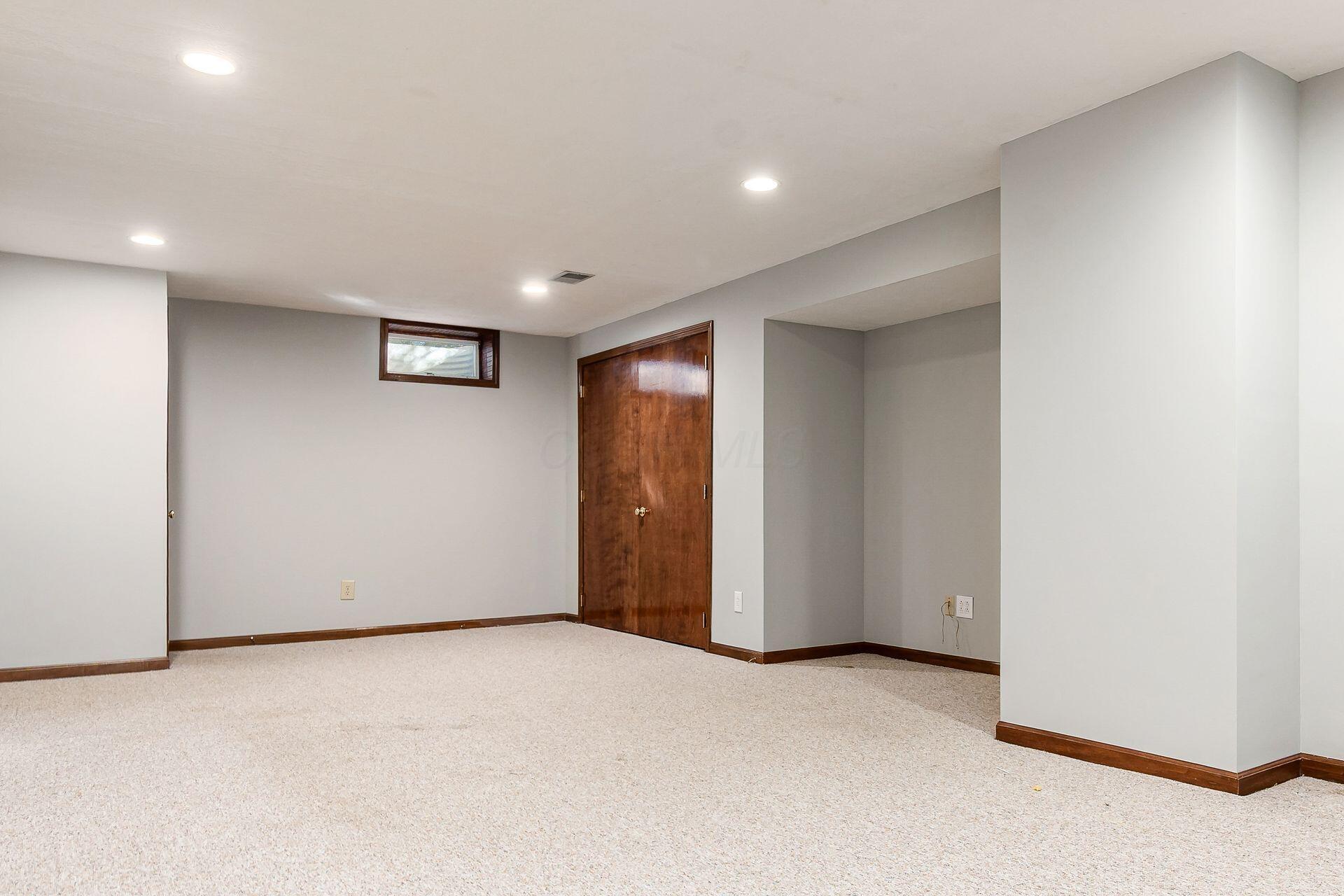 5690 Duddingston Drive