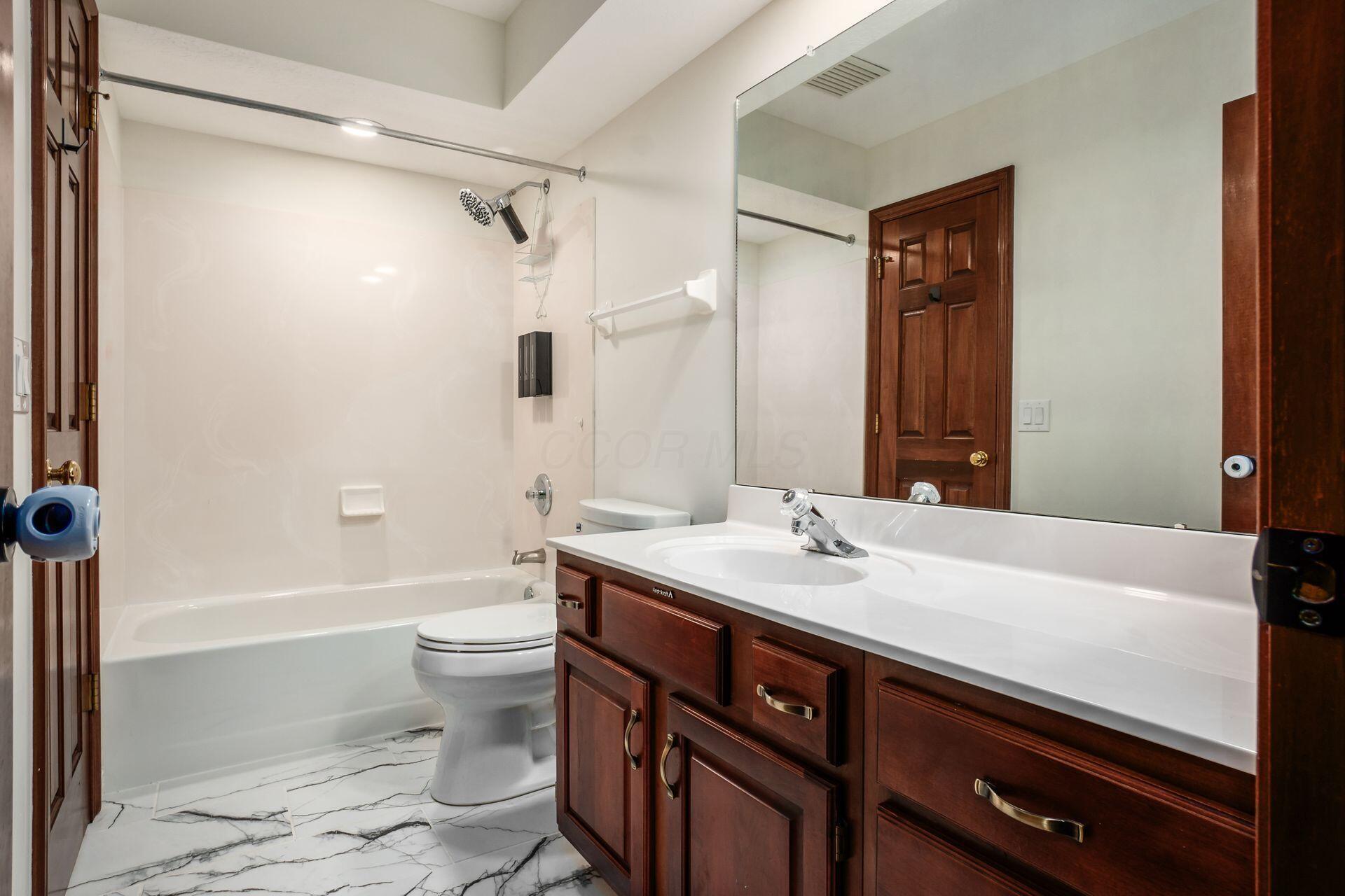 5690 Duddingston Drive