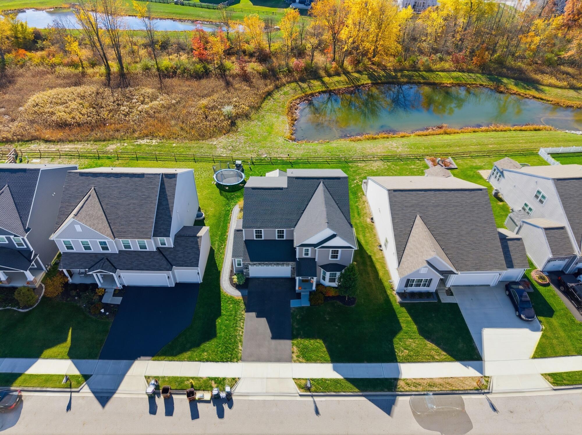 8197 Narrow Leaf Drive