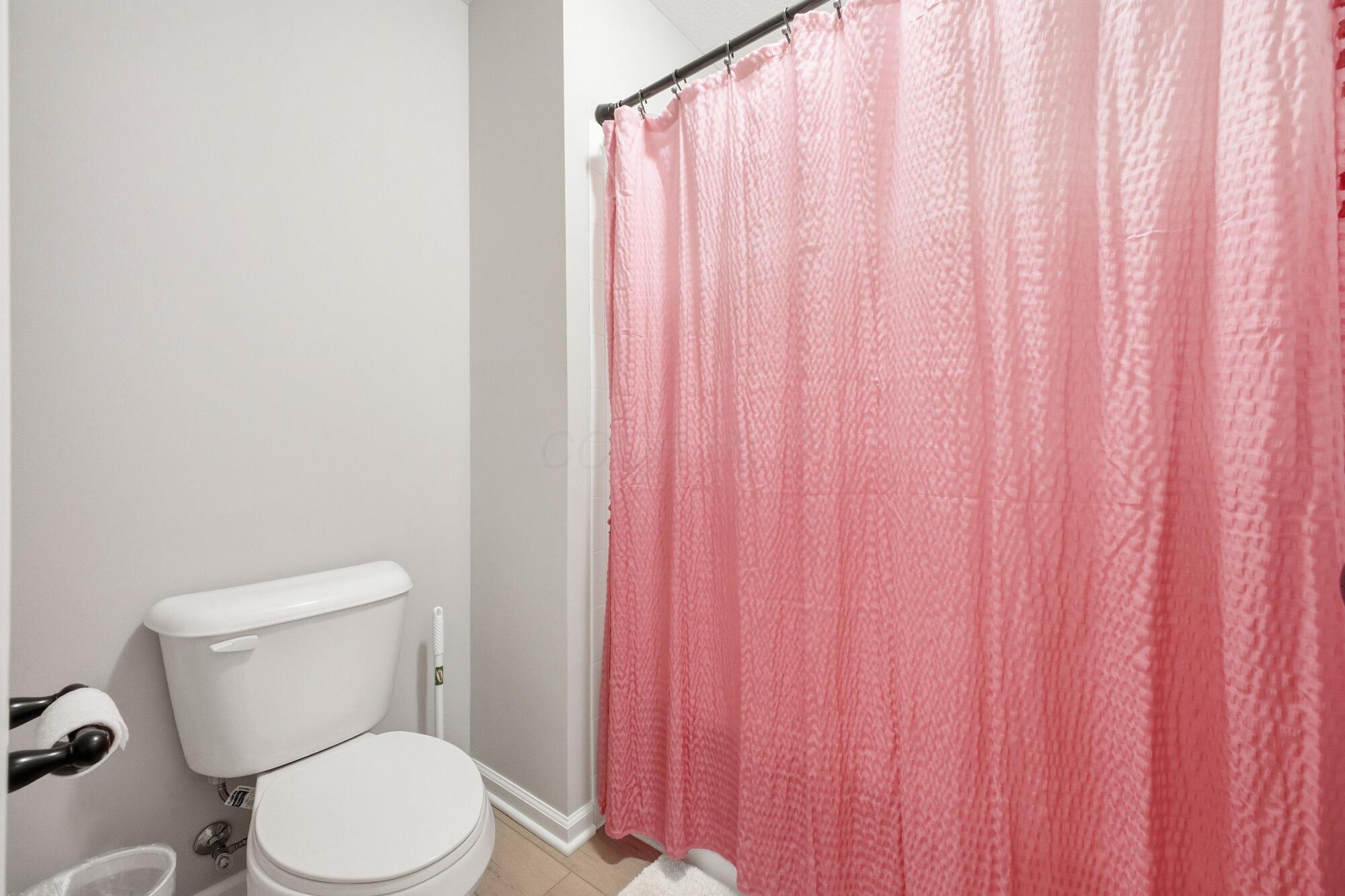 8197 Narrow Leaf Drive