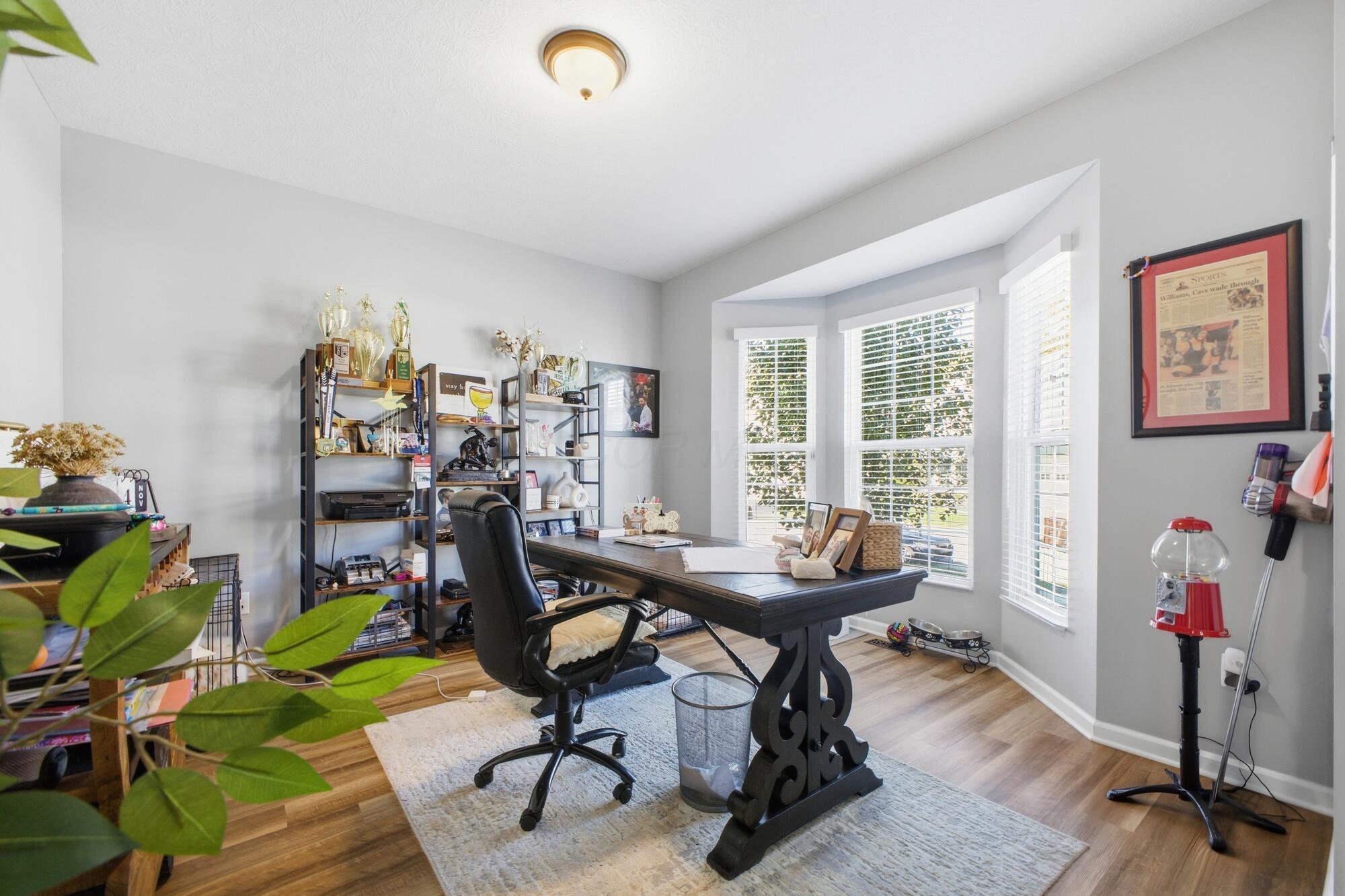 8197 Narrow Leaf Drive