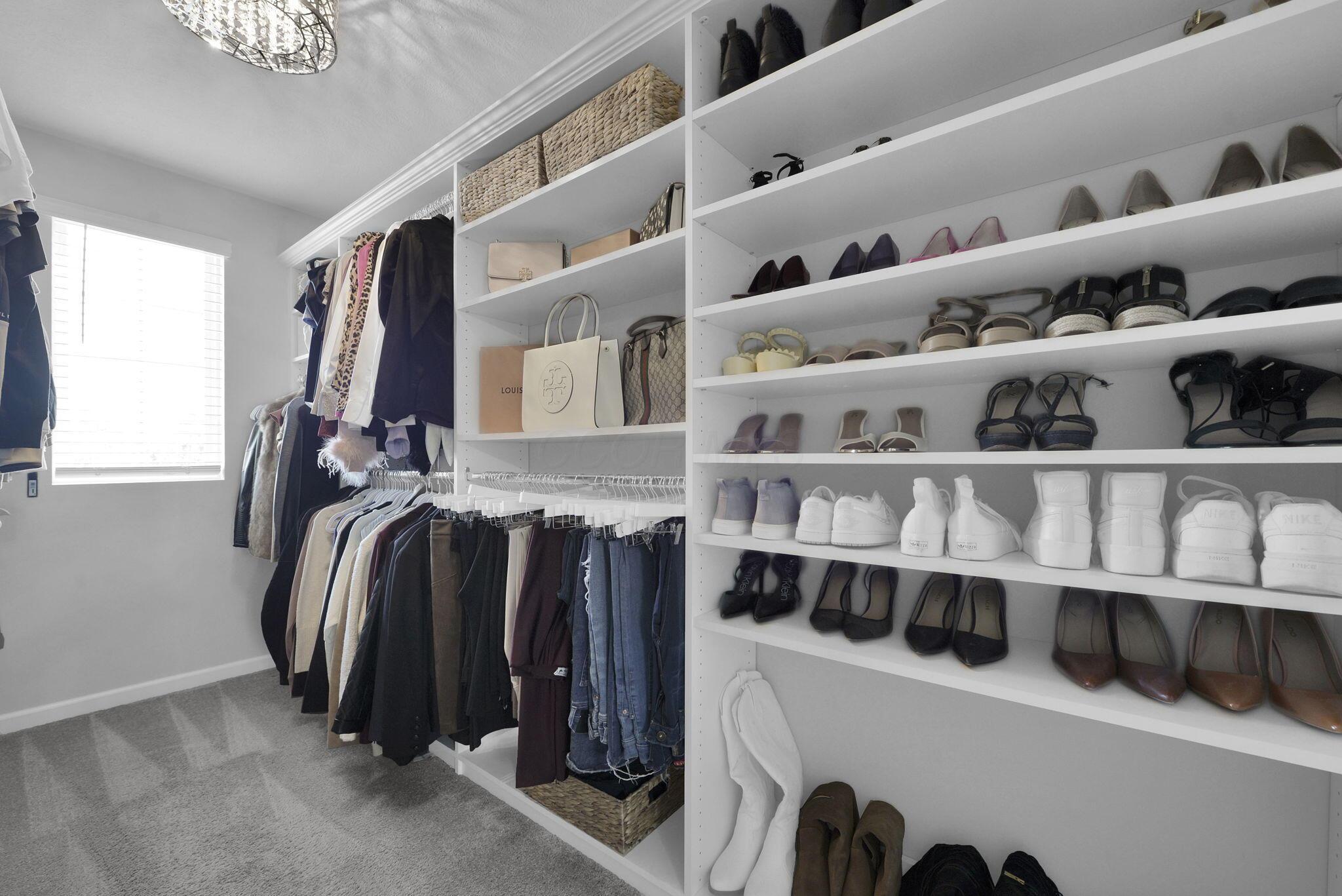 1273 Sunbury Meadows Drive