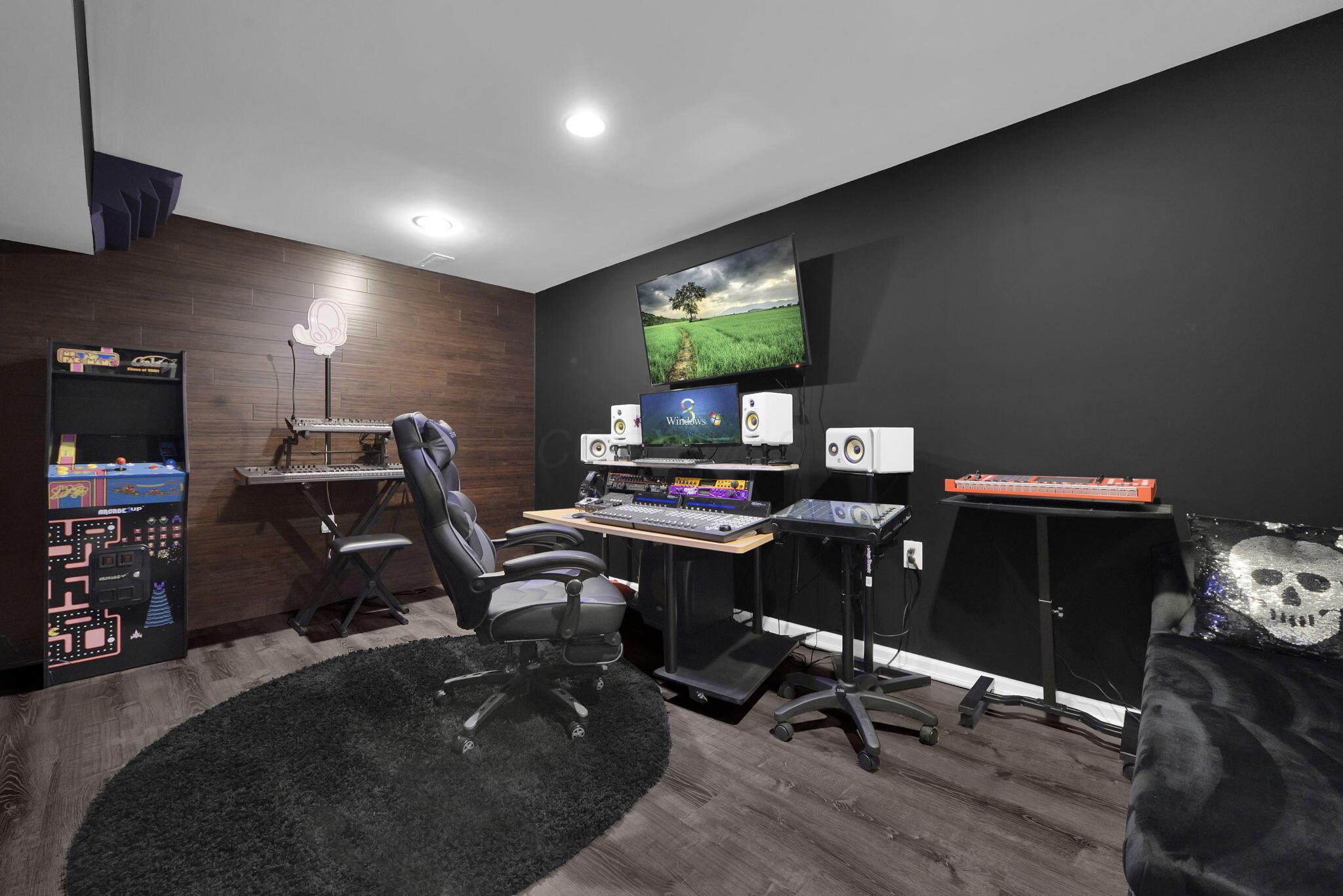 1273 Sunbury Meadows Drive