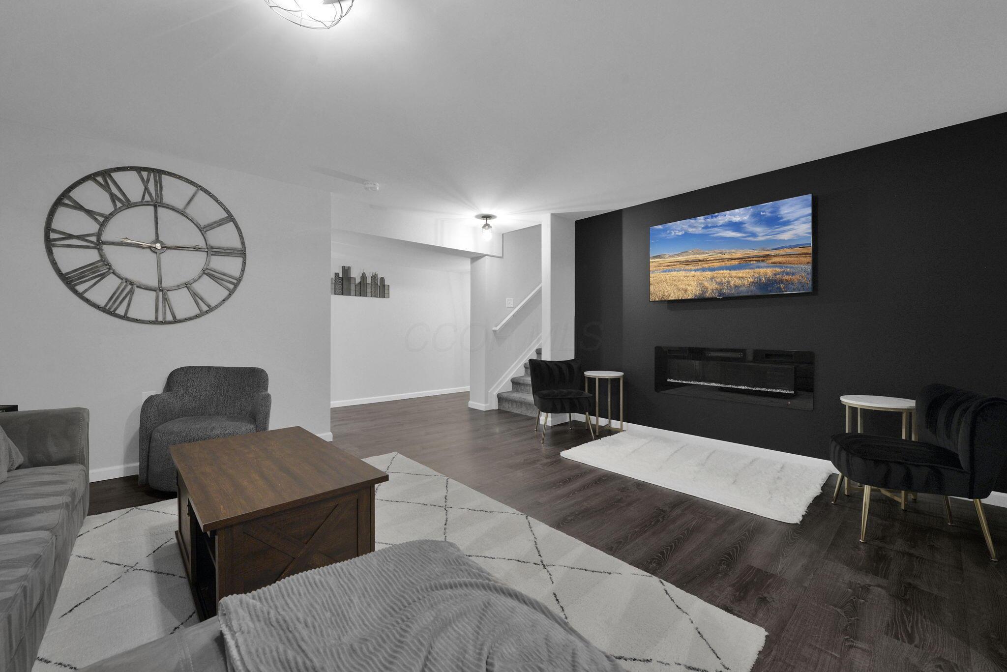 1273 Sunbury Meadows Drive