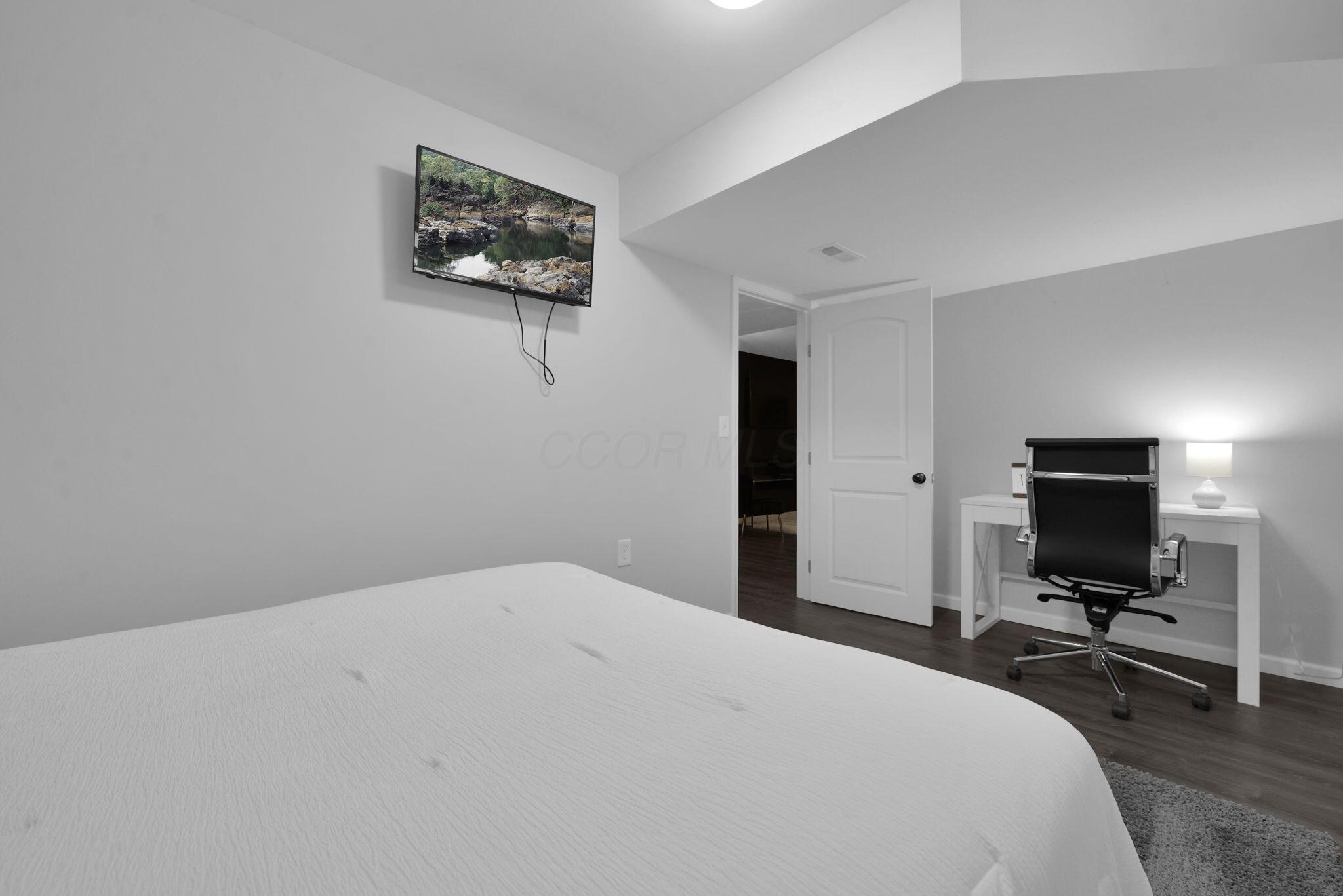 1273 Sunbury Meadows Drive