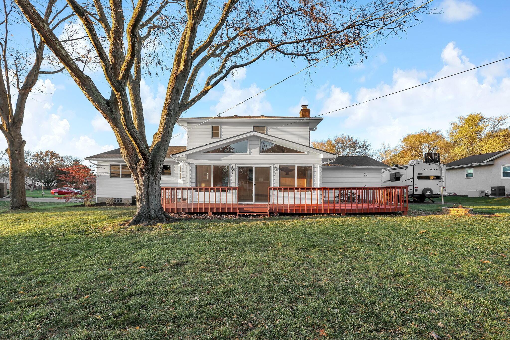 9685 Grandview Avenue