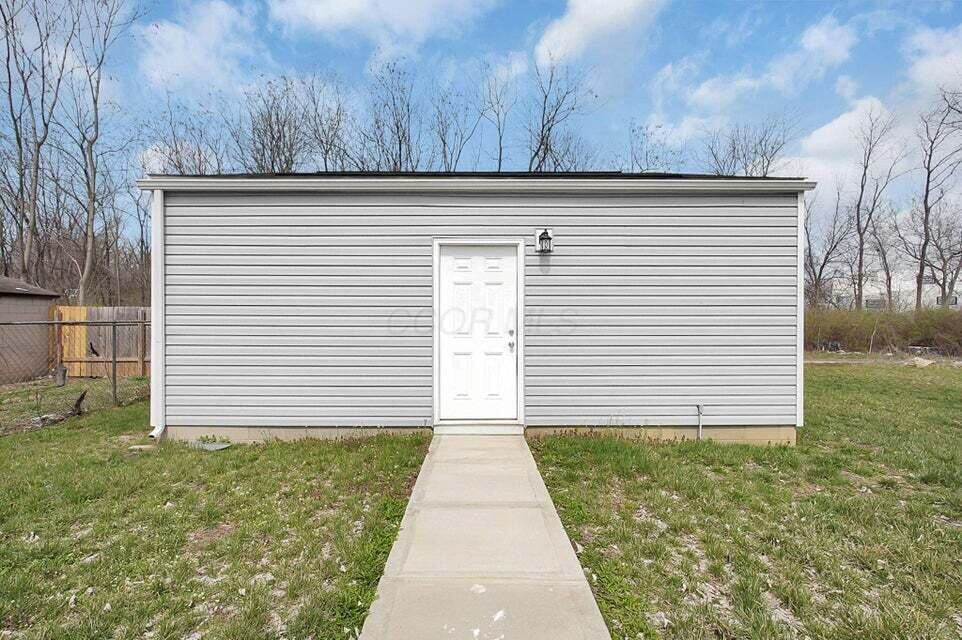 546 Stambaugh Avenue