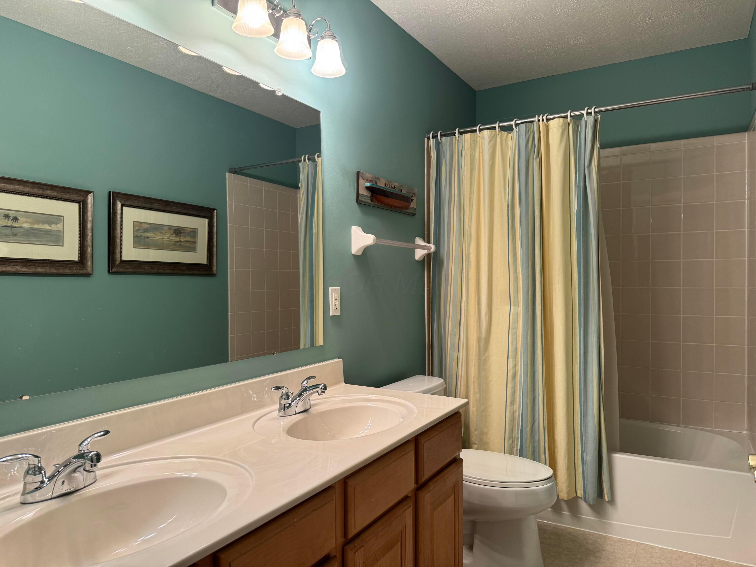 919 Washington Street