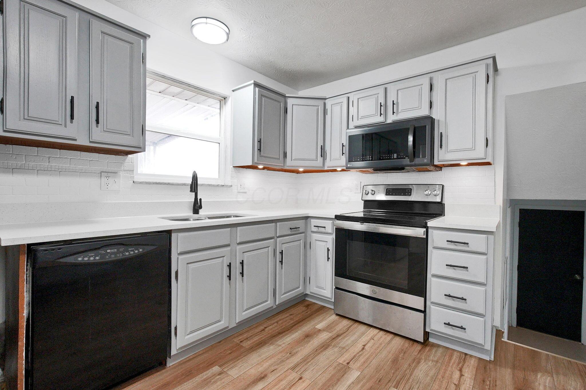 5323 S Sundale Place