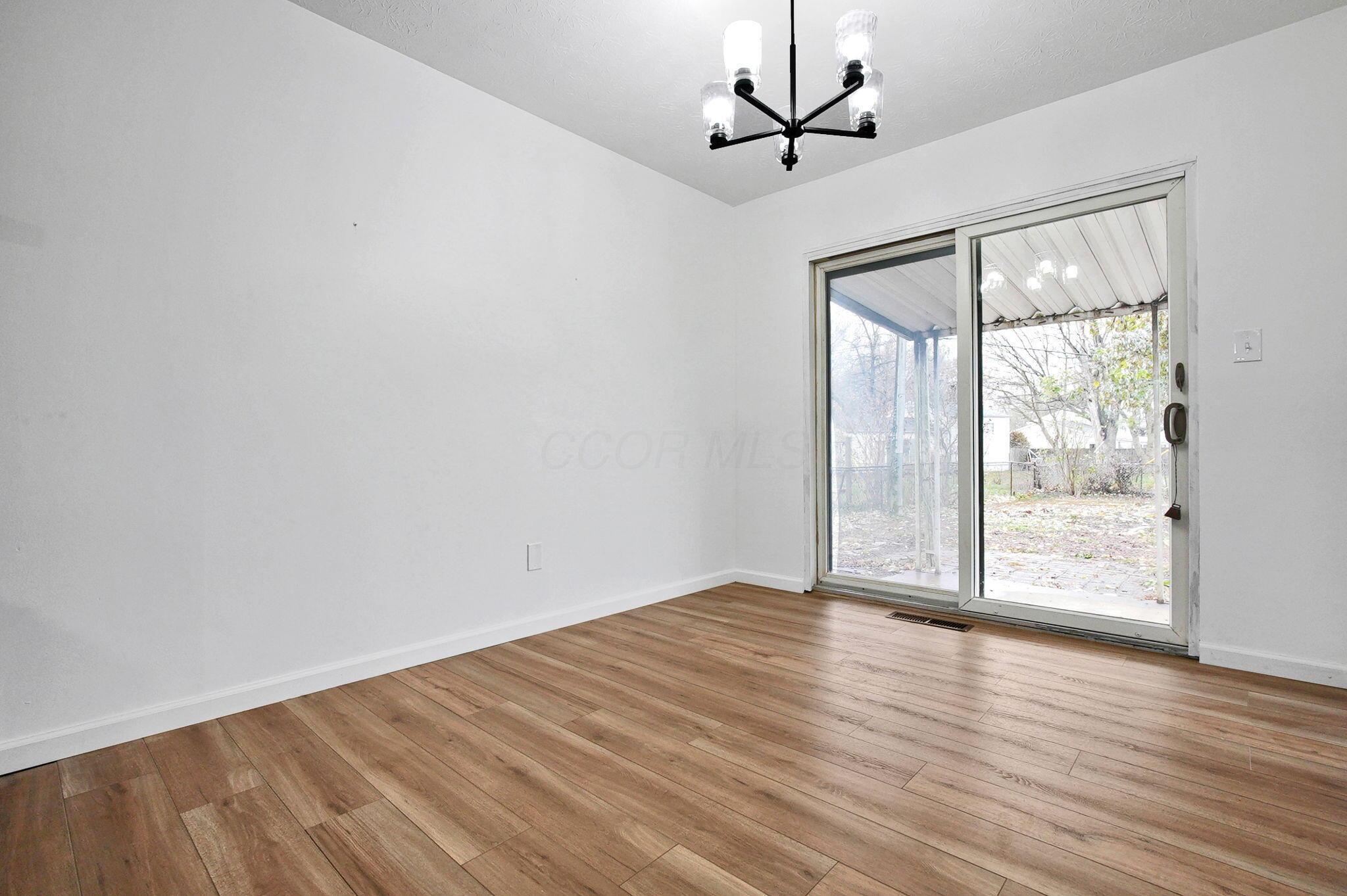 5323 S Sundale Place