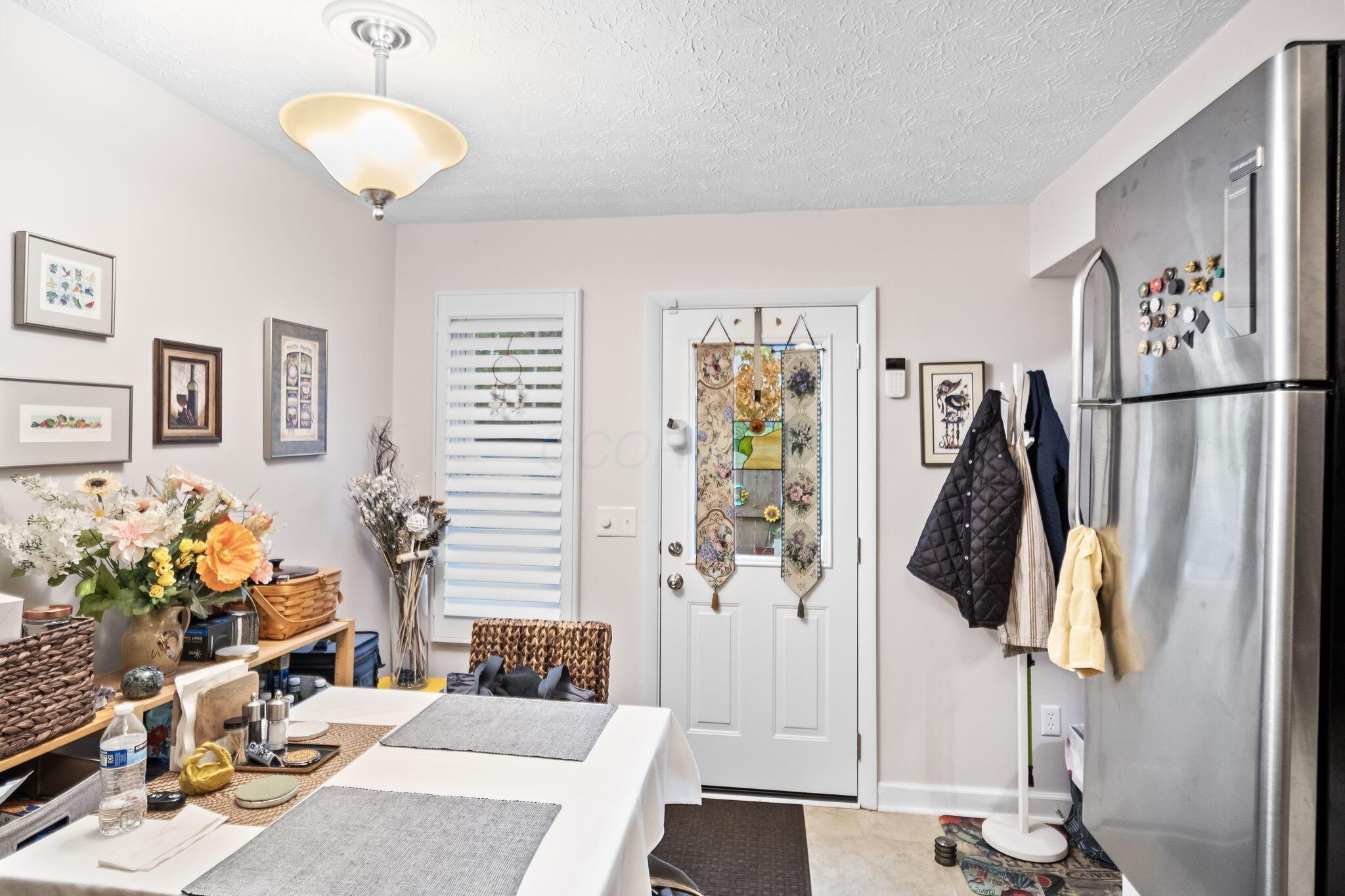 3245 Summertime Court, 21 21