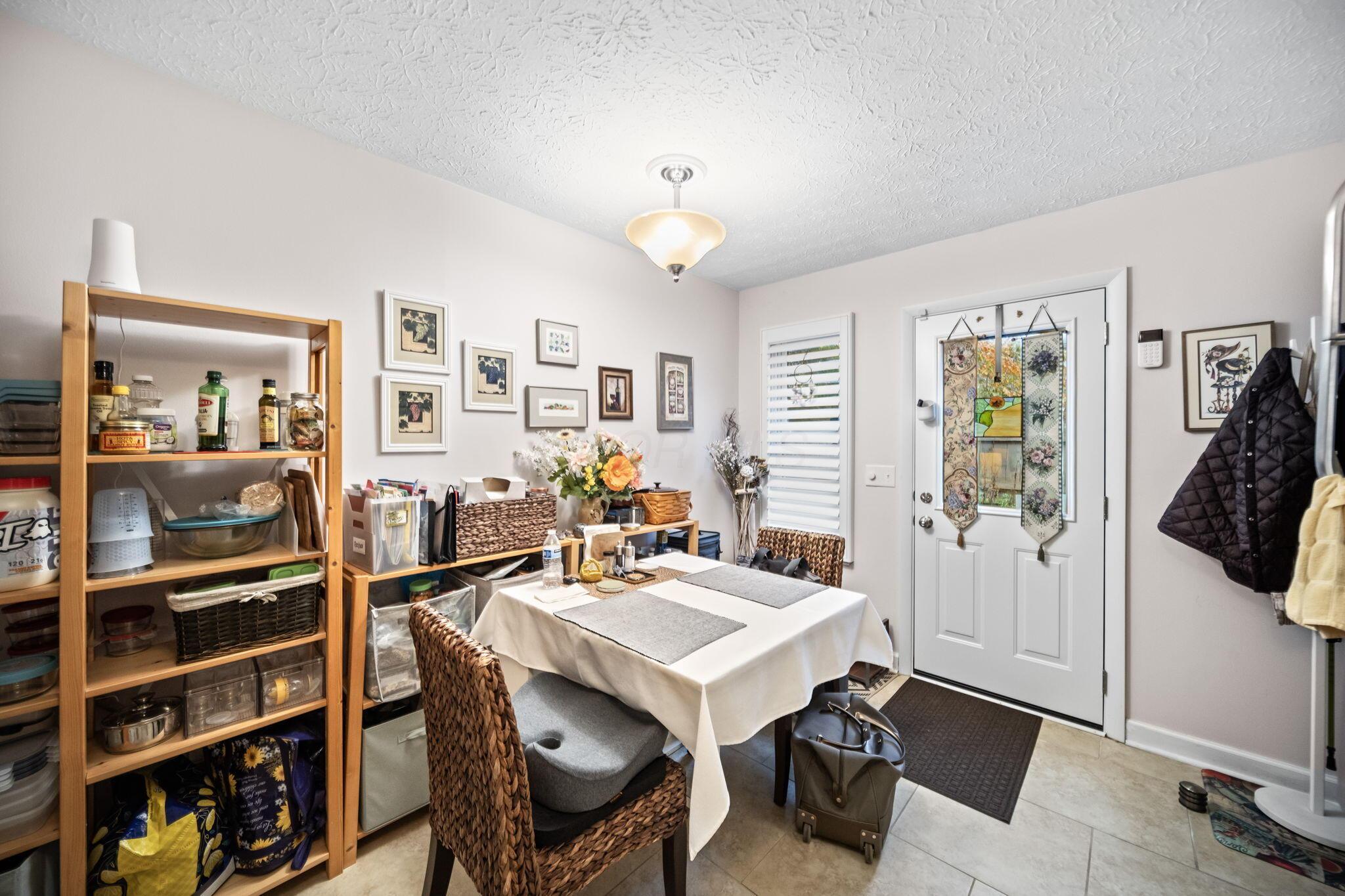 3245 Summertime Court, 21 21