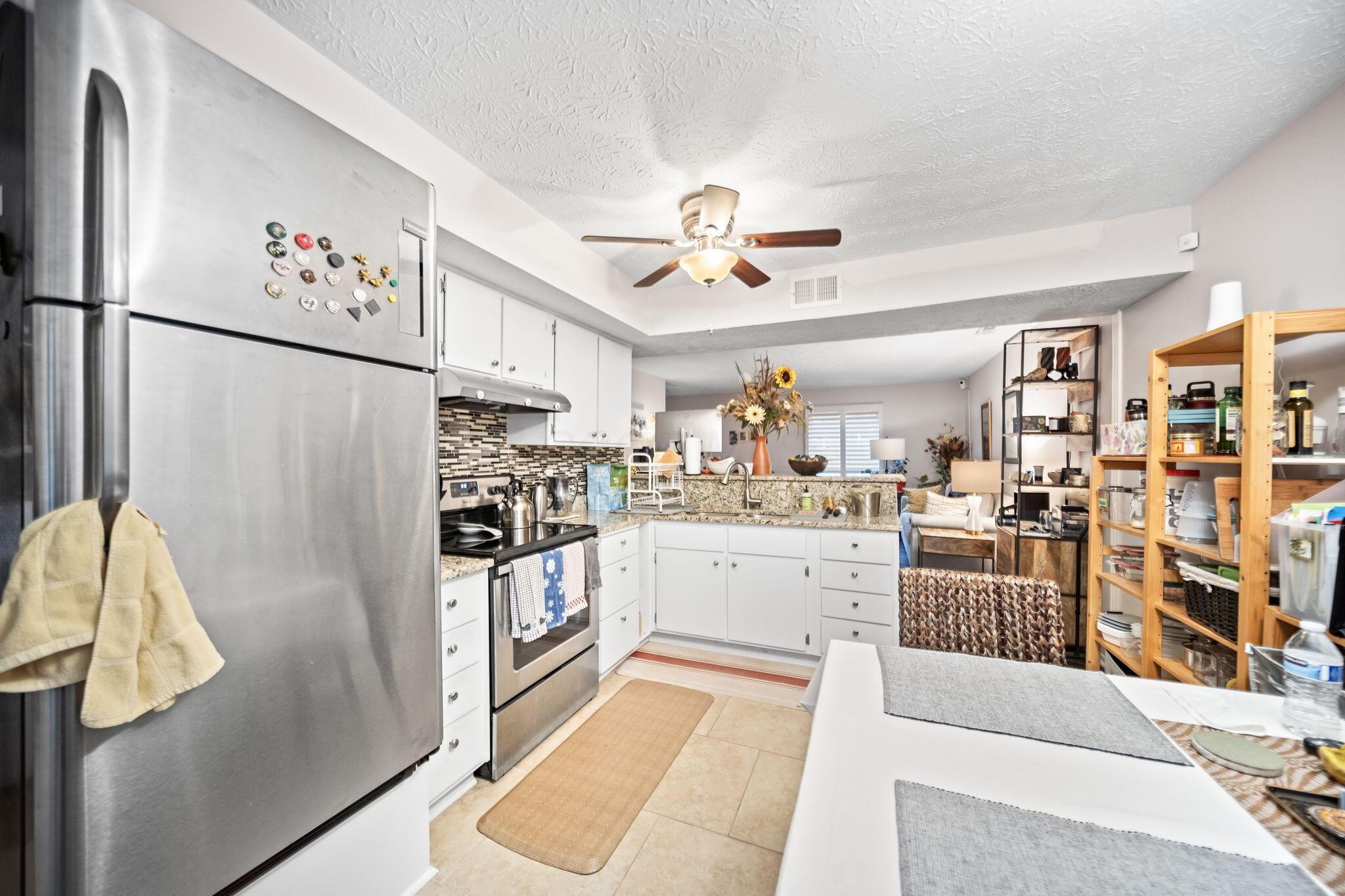 3245 Summertime Court, 21 21