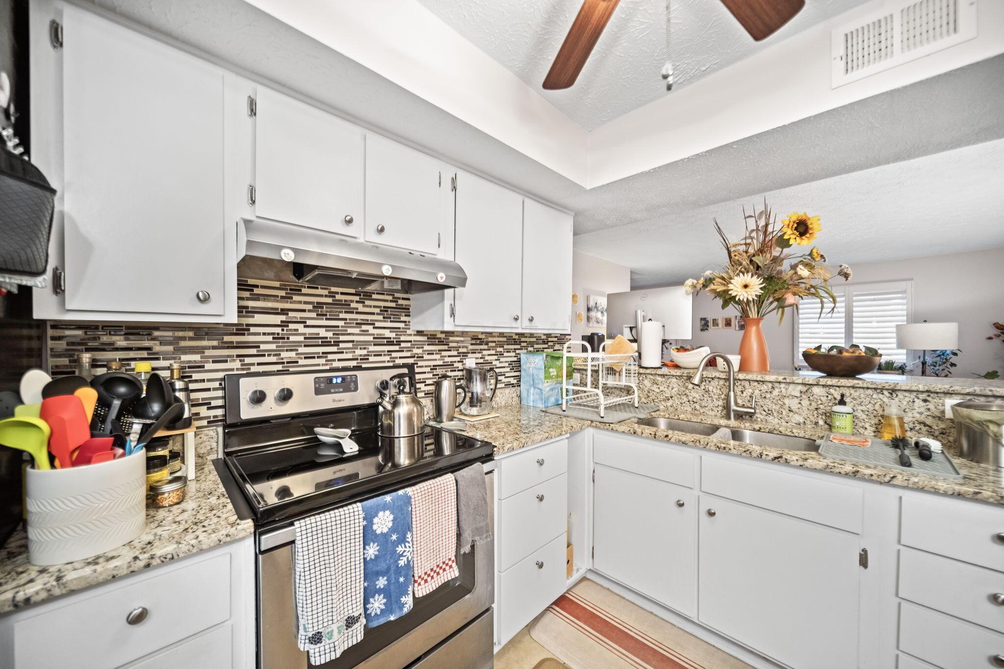 3245 Summertime Court, 21 21