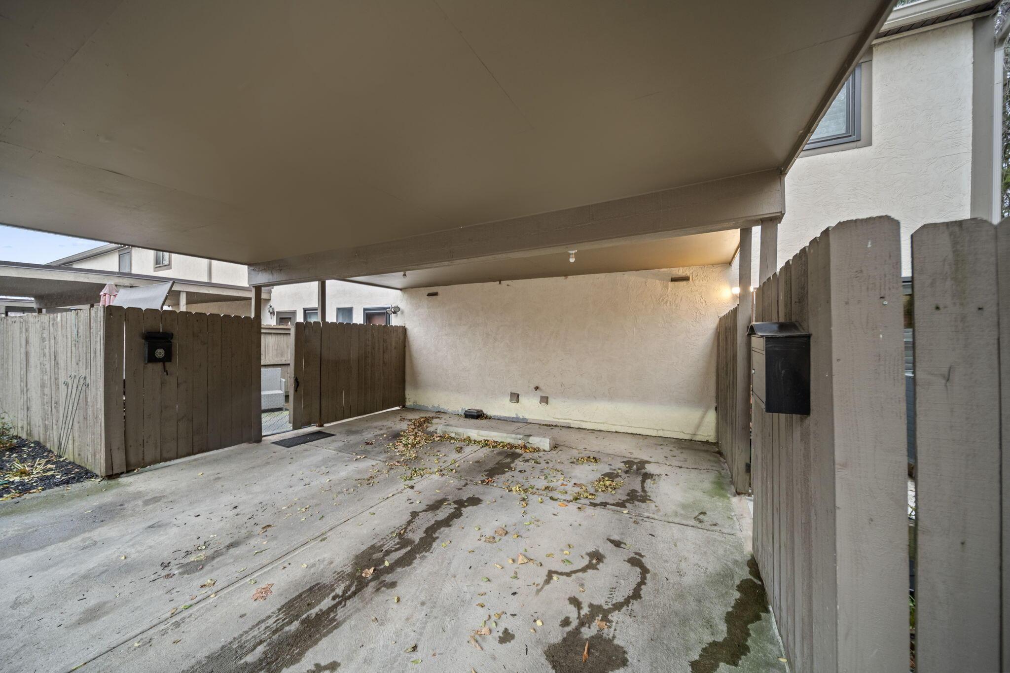 3245 Summertime Court, 21 21