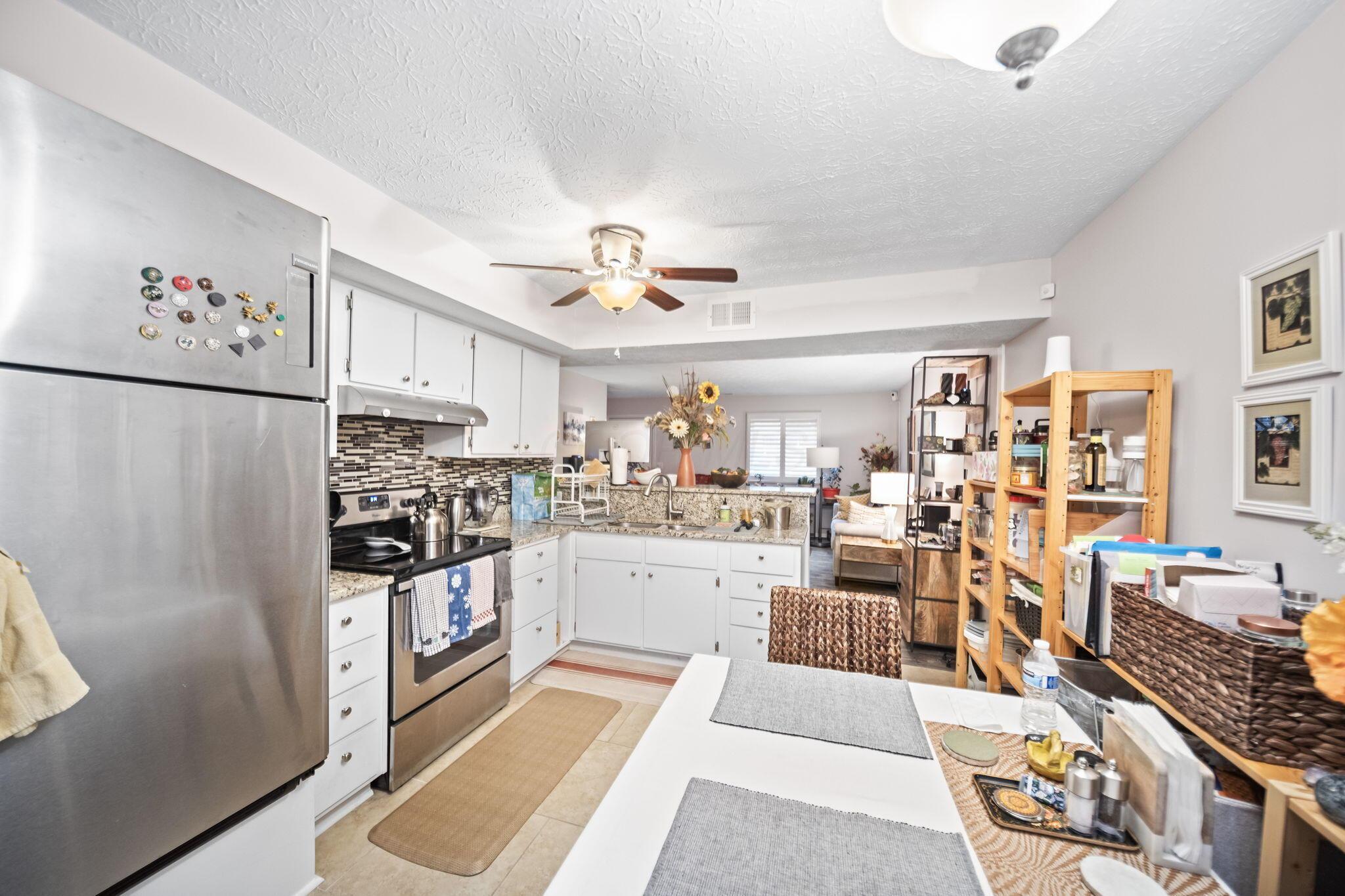 3245 Summertime Court, 21 21