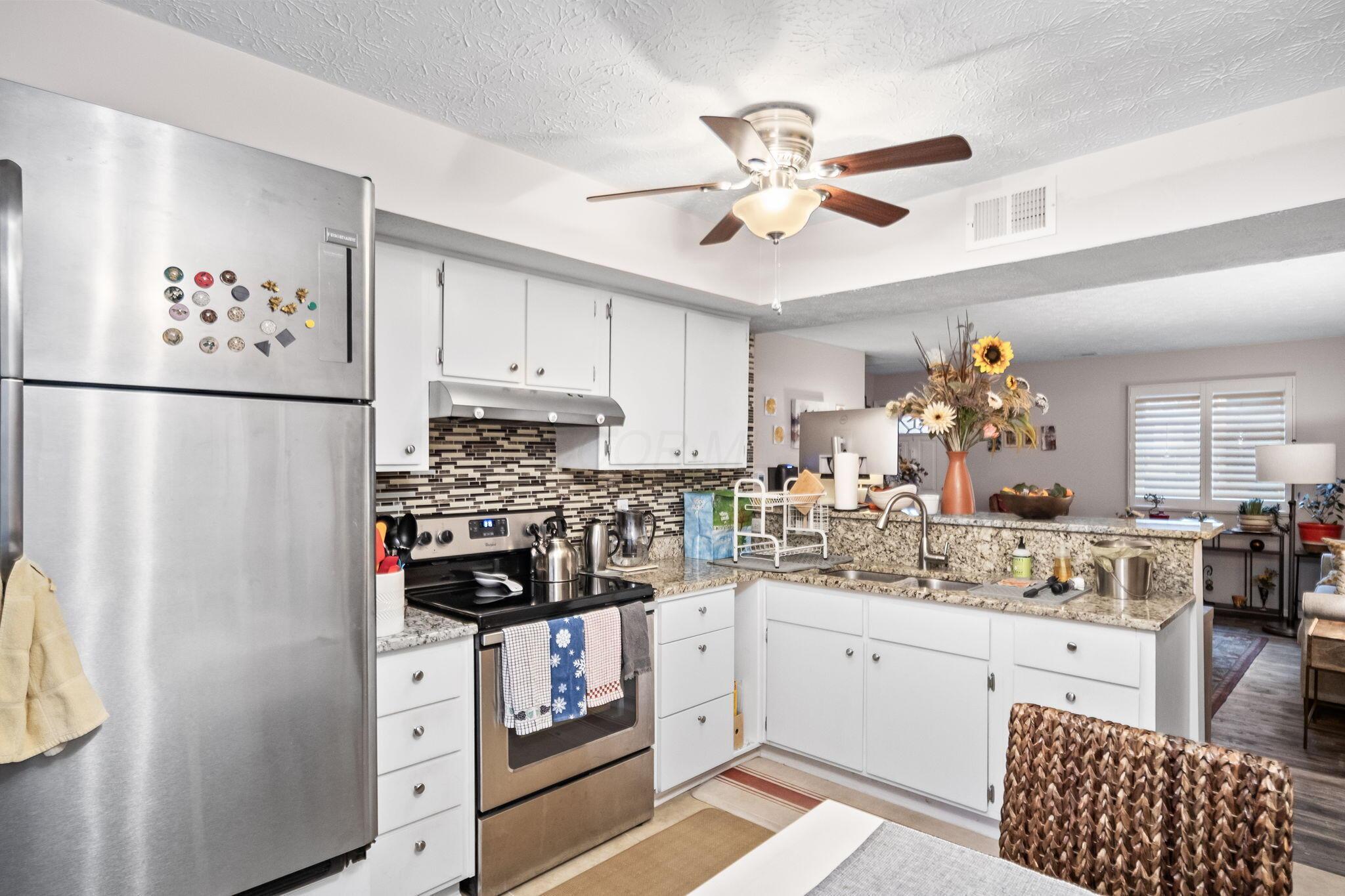 3245 Summertime Court, 21 21