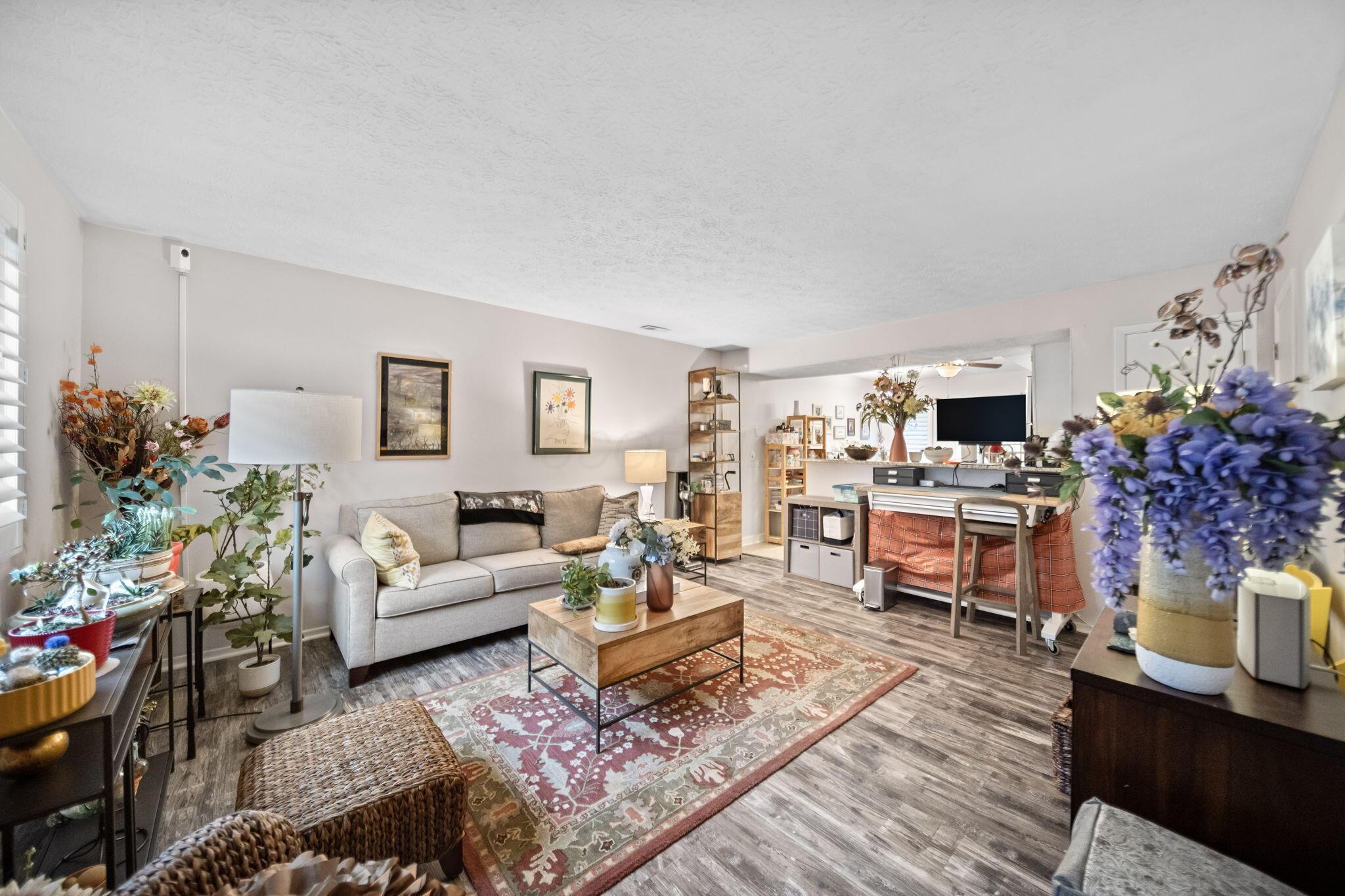 3245 Summertime Court, 21 21