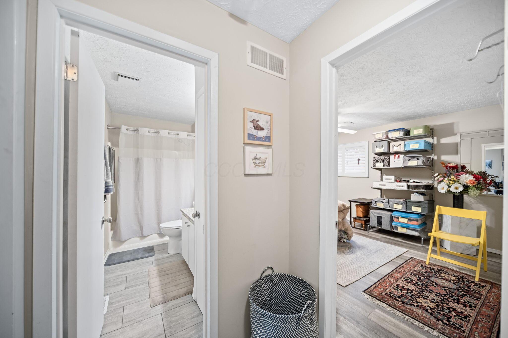 3245 Summertime Court, 21 21