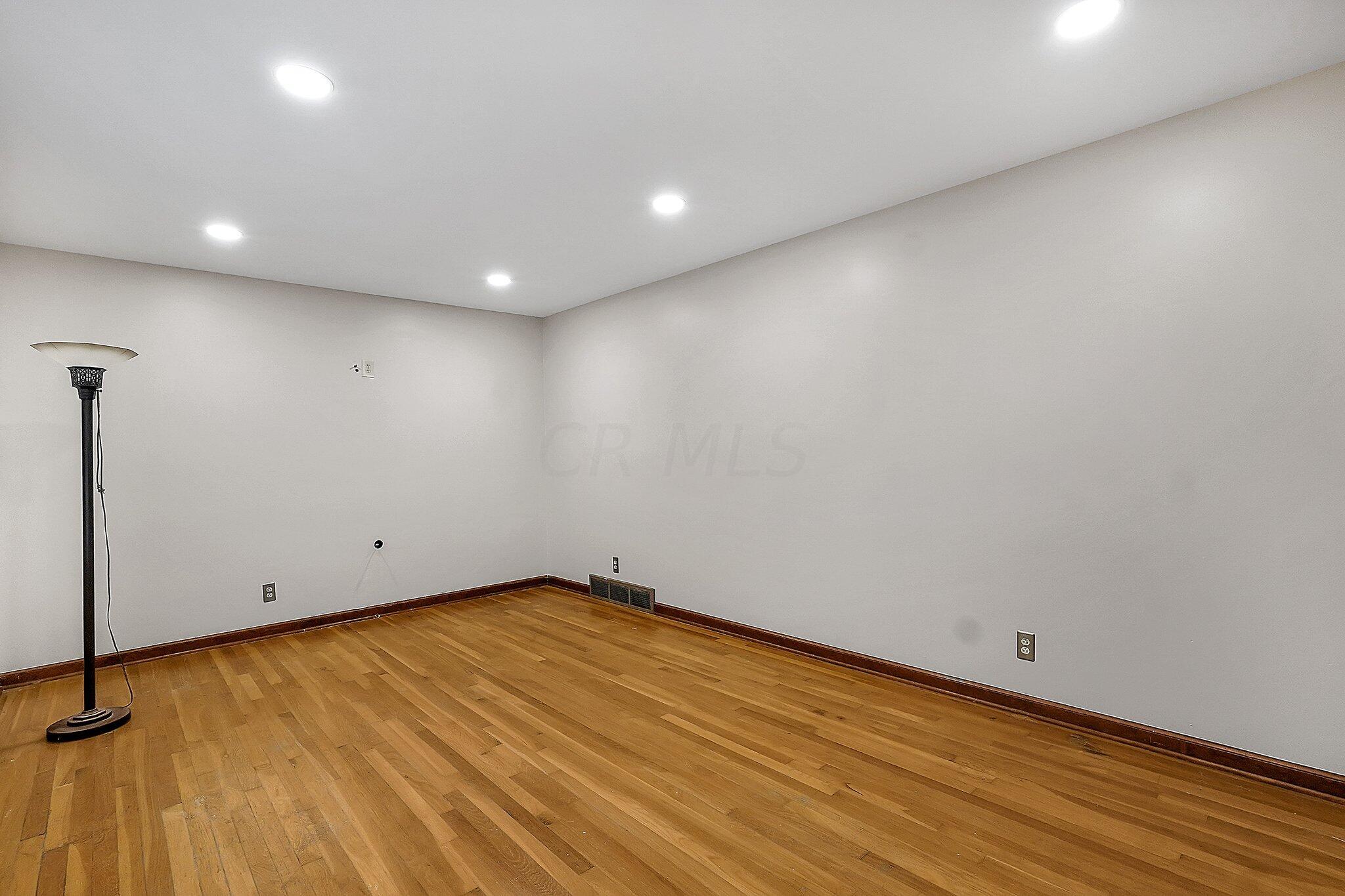 4959 Woodbriar Place