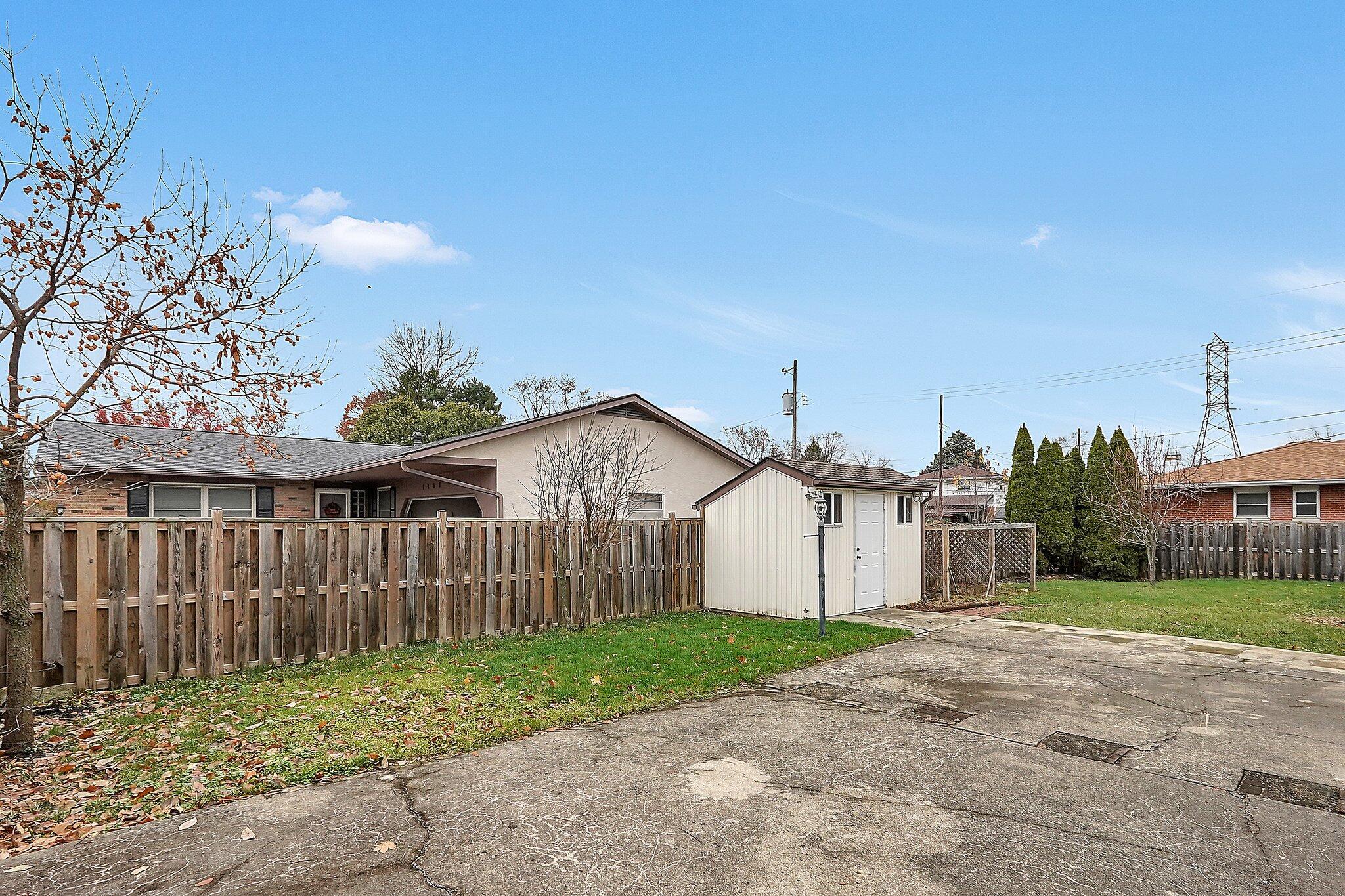 4959 Woodbriar Place