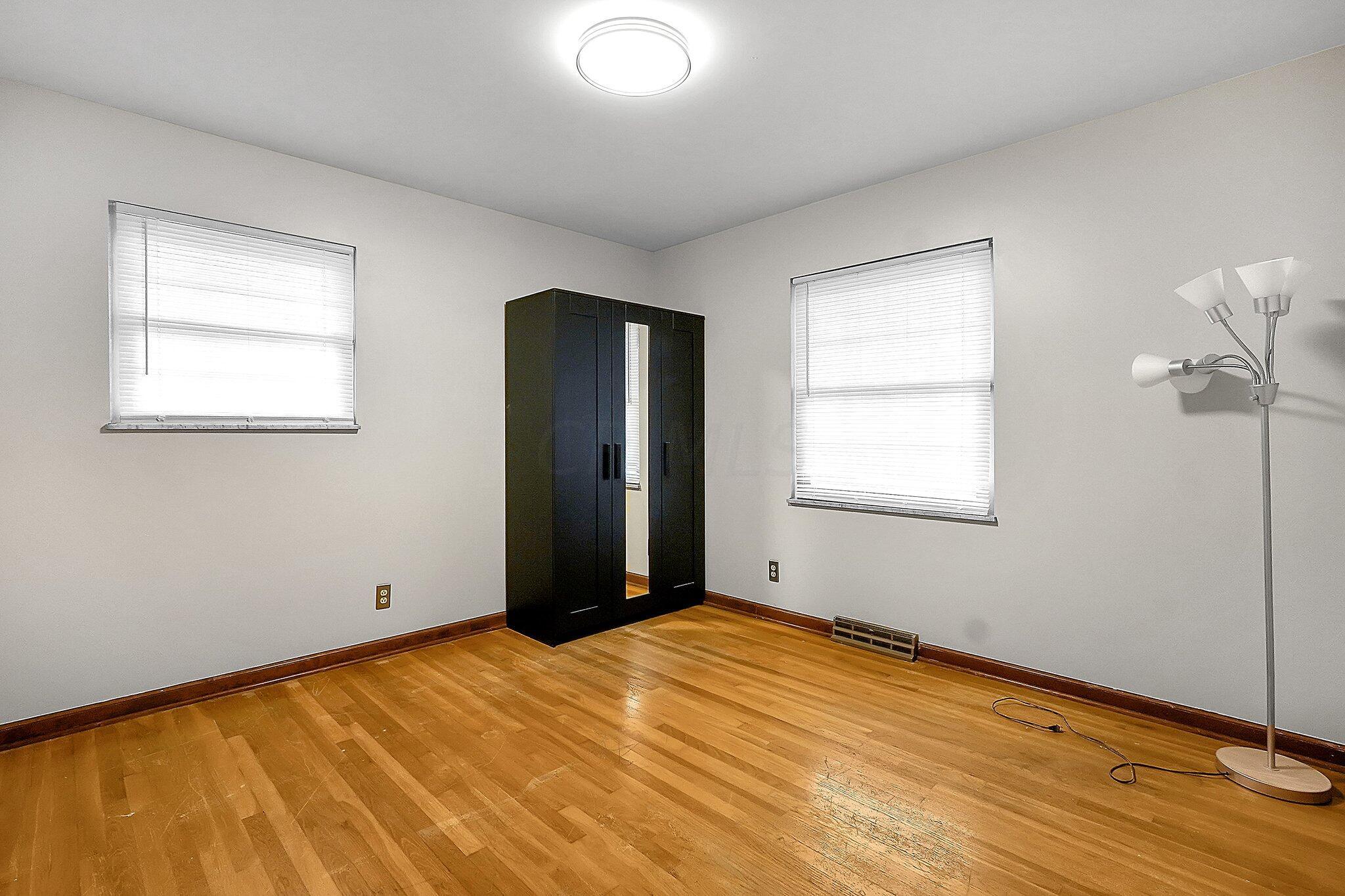 4959 Woodbriar Place