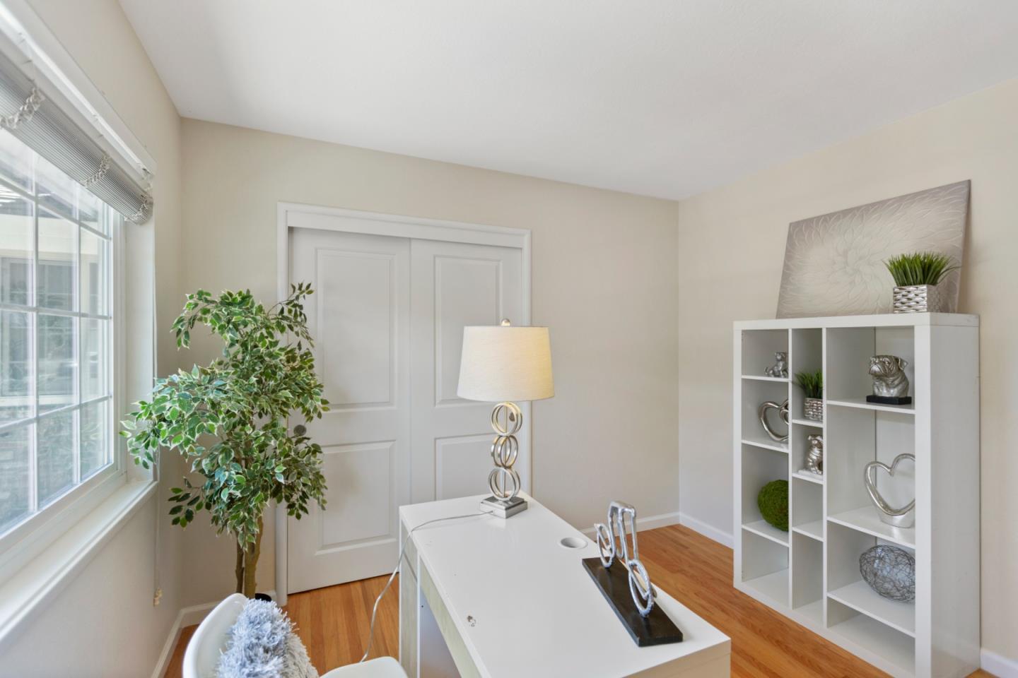 1413 Bedford AVE