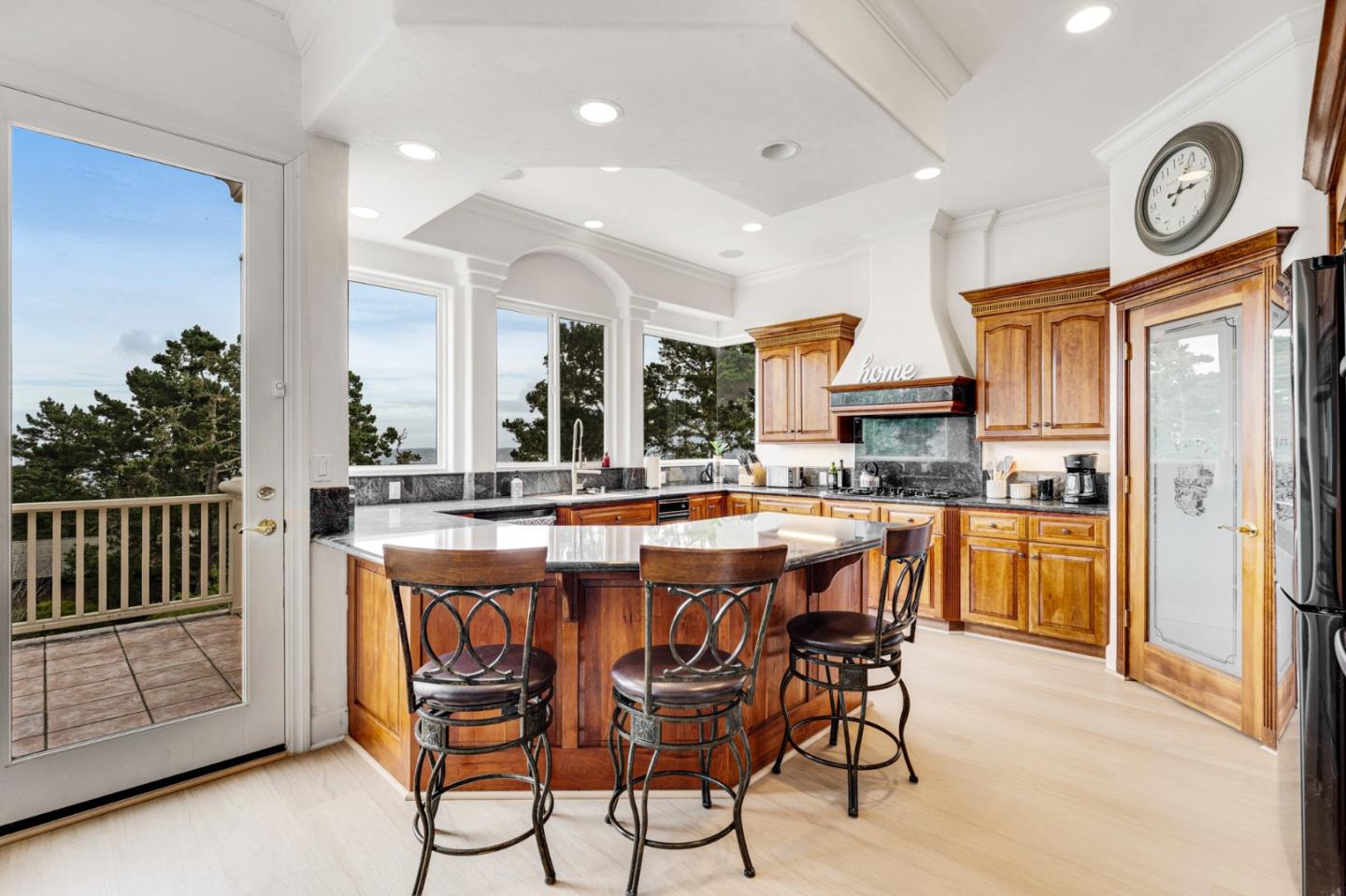 1 Overlook Place