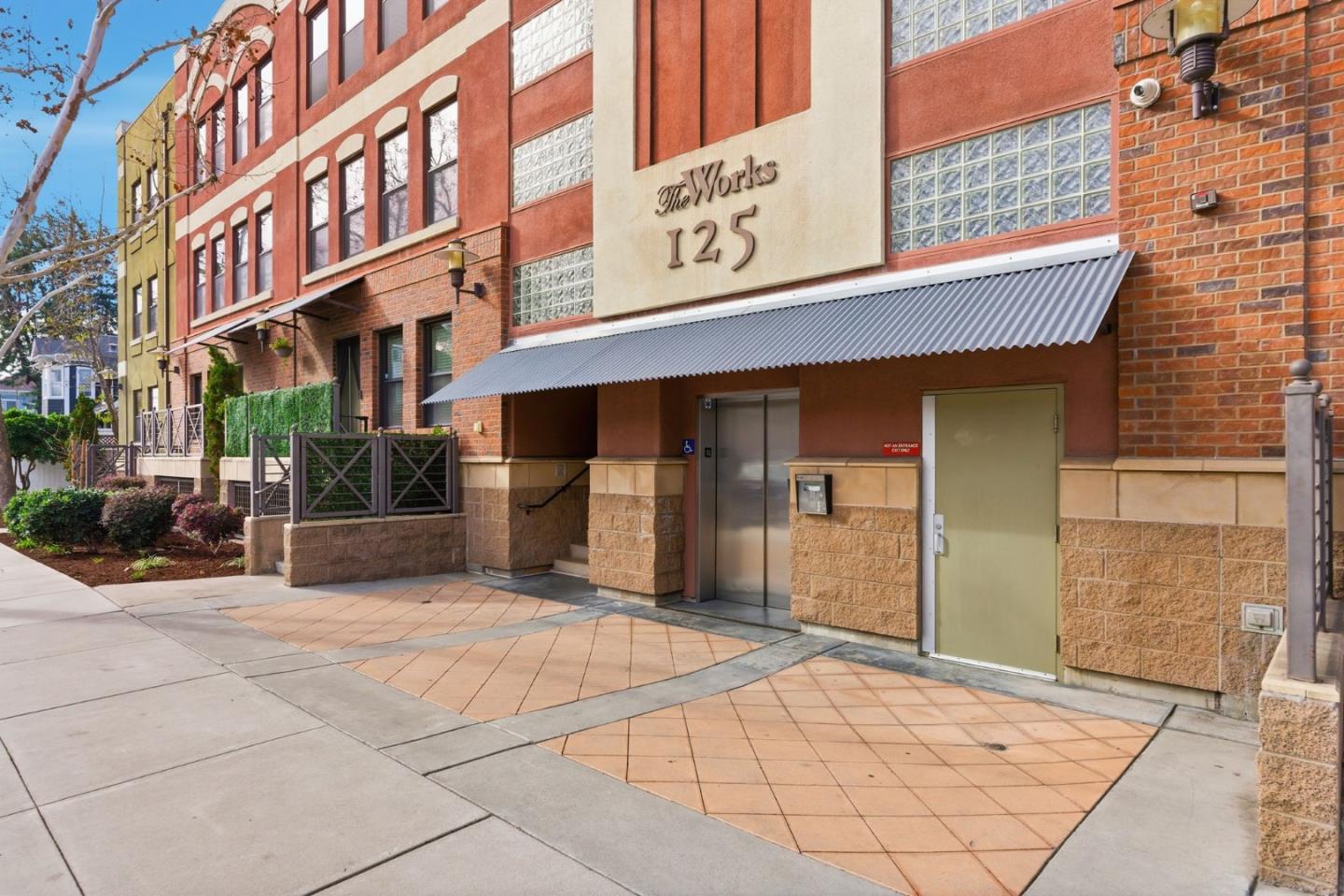 125 Patterson Street 221