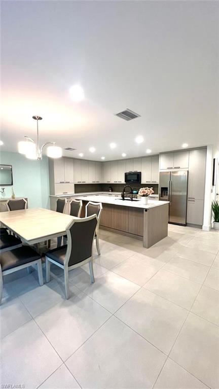 4836 Napoli DR