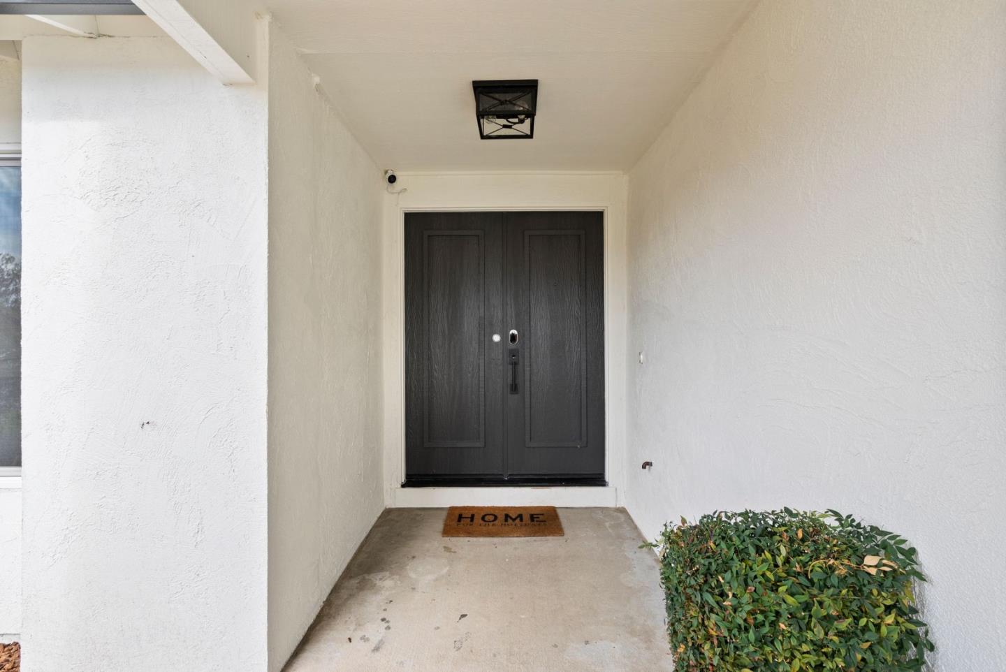 3117 Woods Way