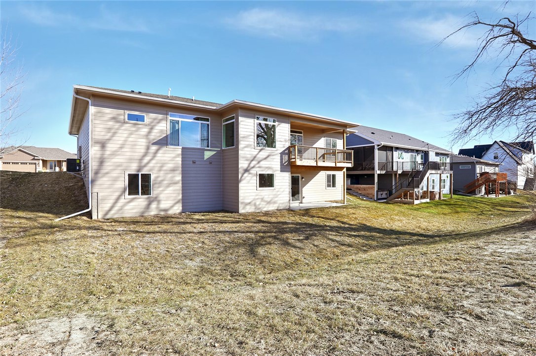 950 Pelican Drive