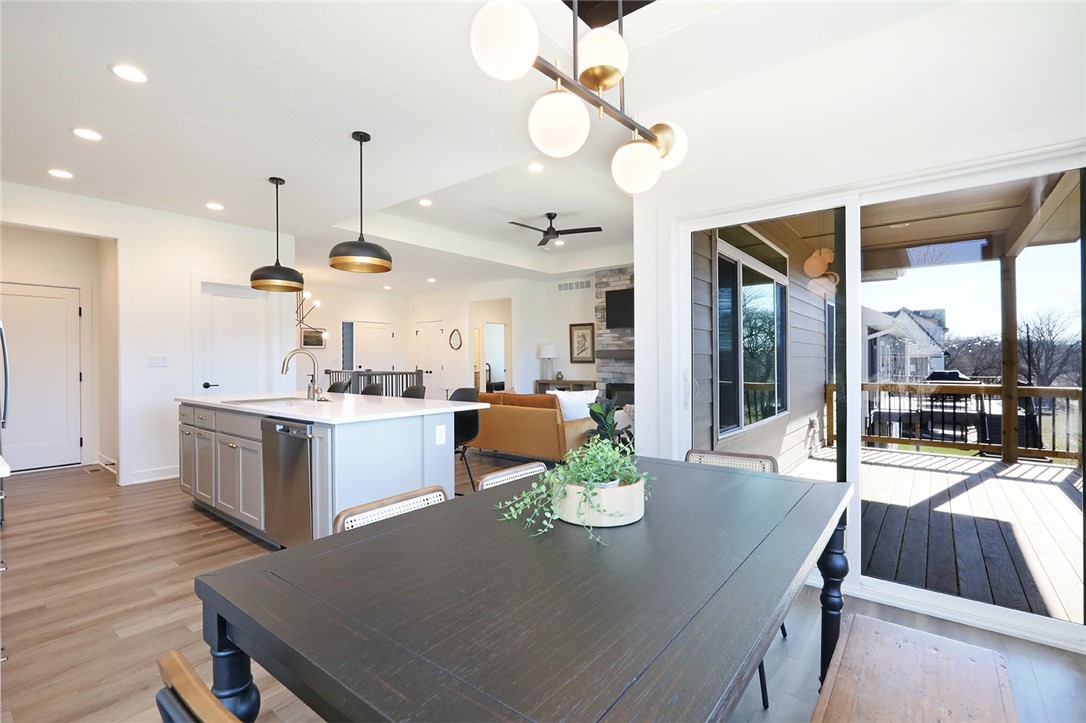 950 Pelican Drive