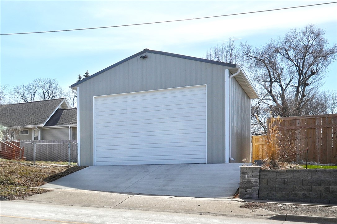 327 Boone Street