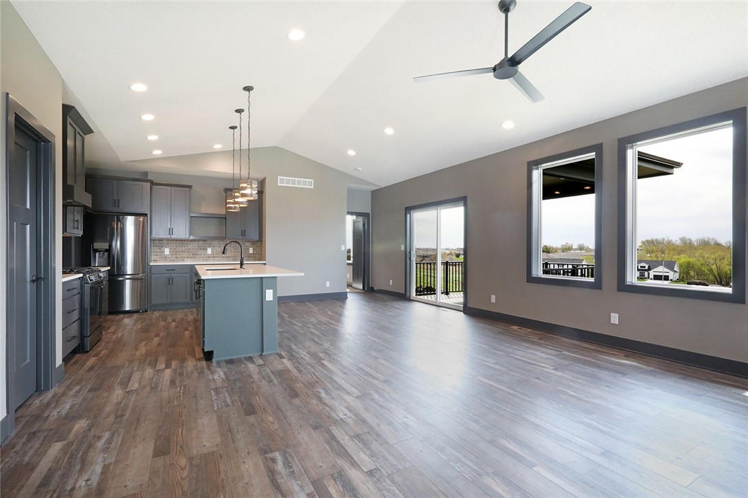 816 Woodside Drive