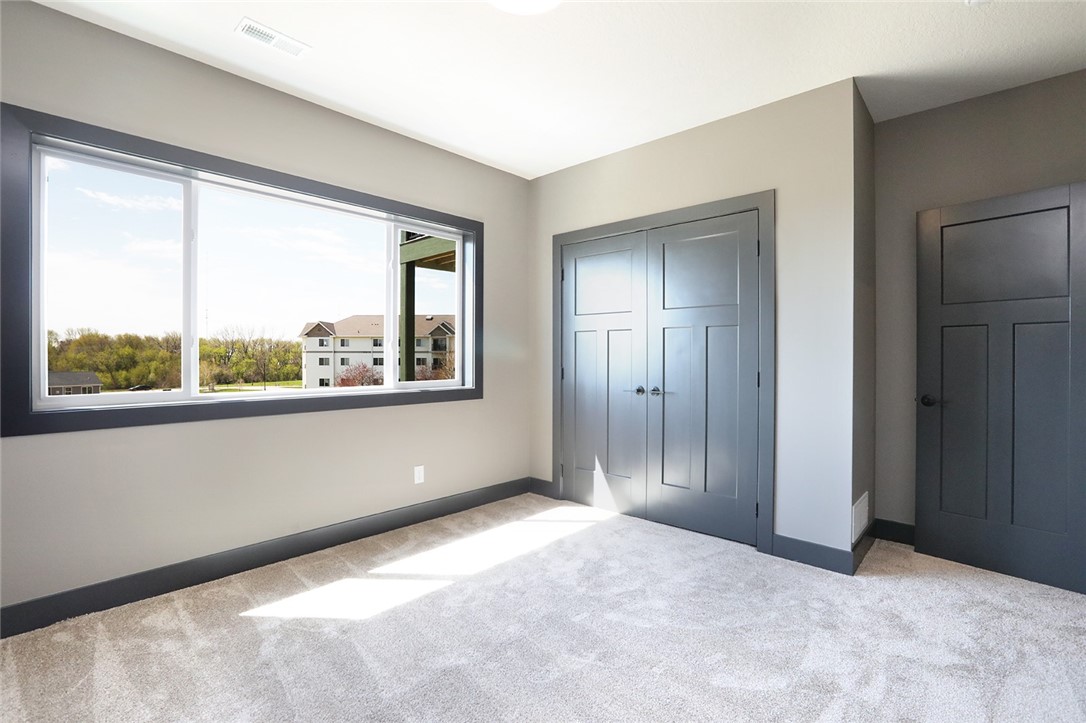 816 Woodside Drive
