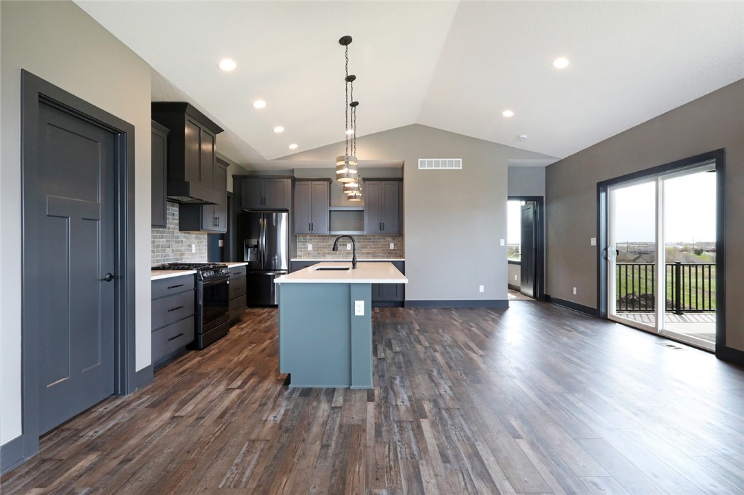816 Woodside Drive