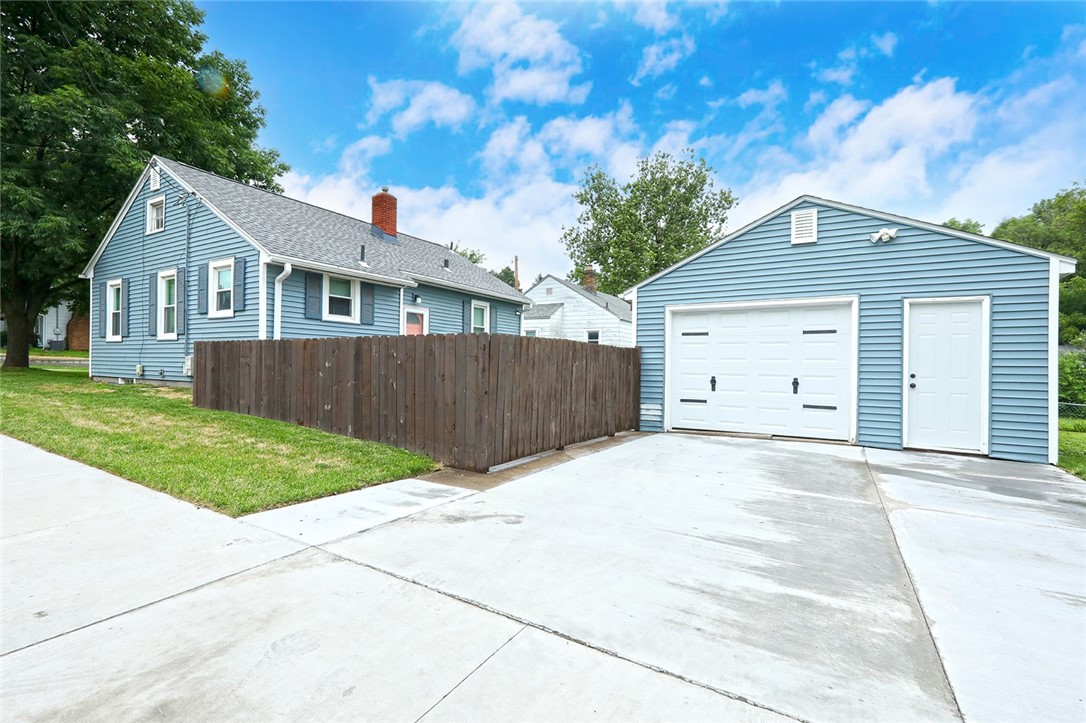 3801 E 8th Street