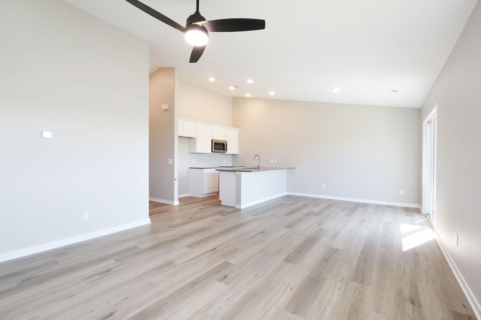 2402 NE 6th Street